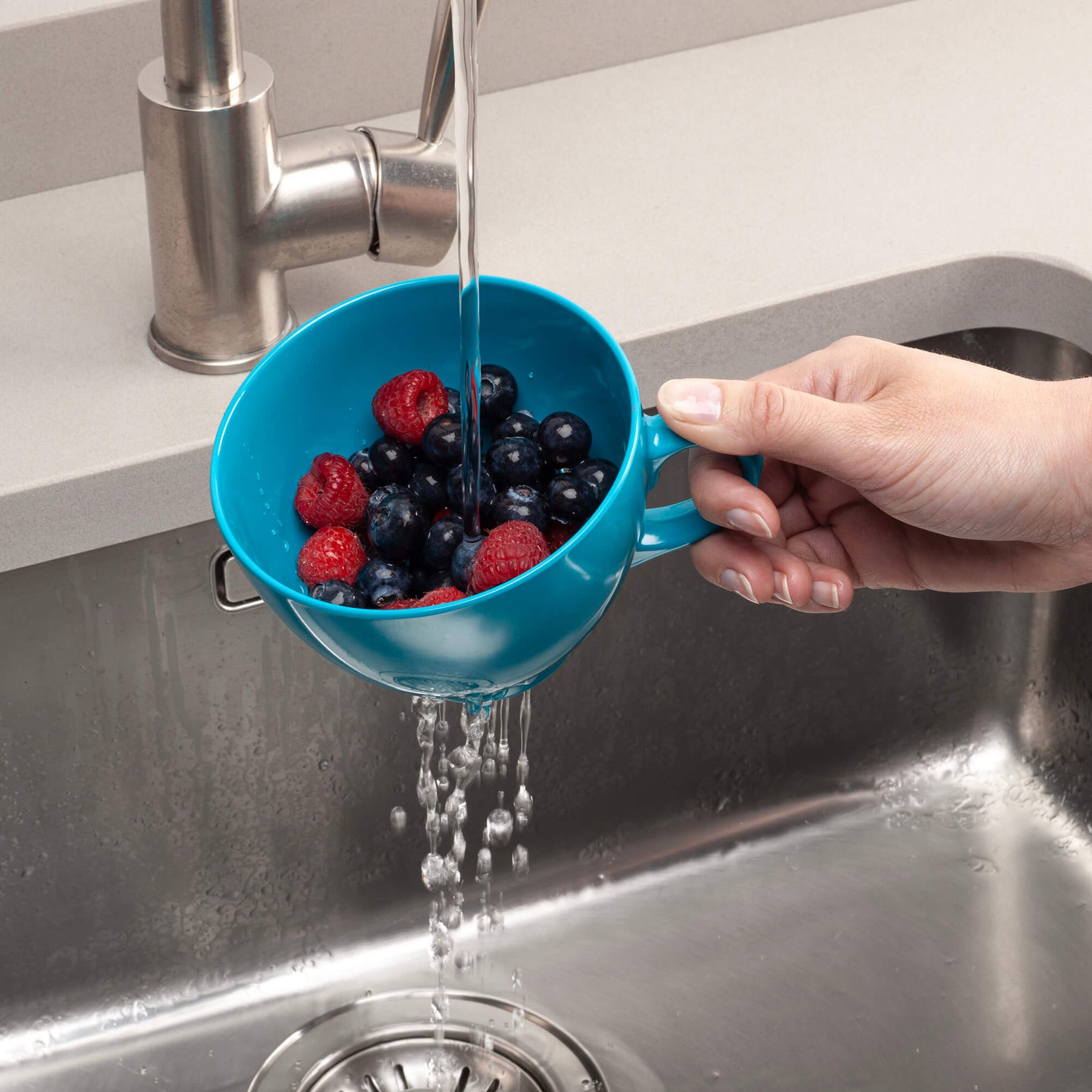 Keep It Handy Berry Colander, 10cm