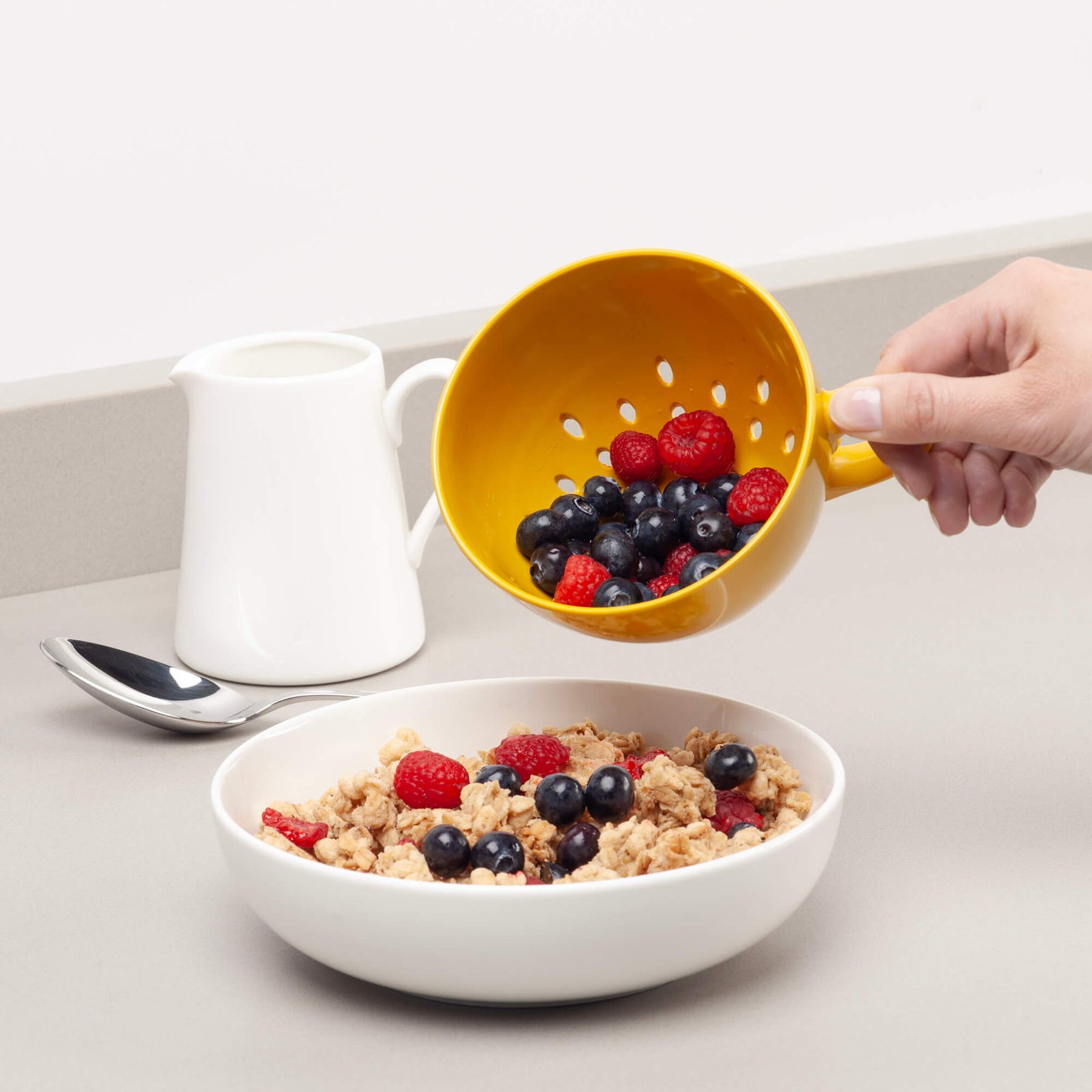 Keep It Handy Berry Colander, 10cm