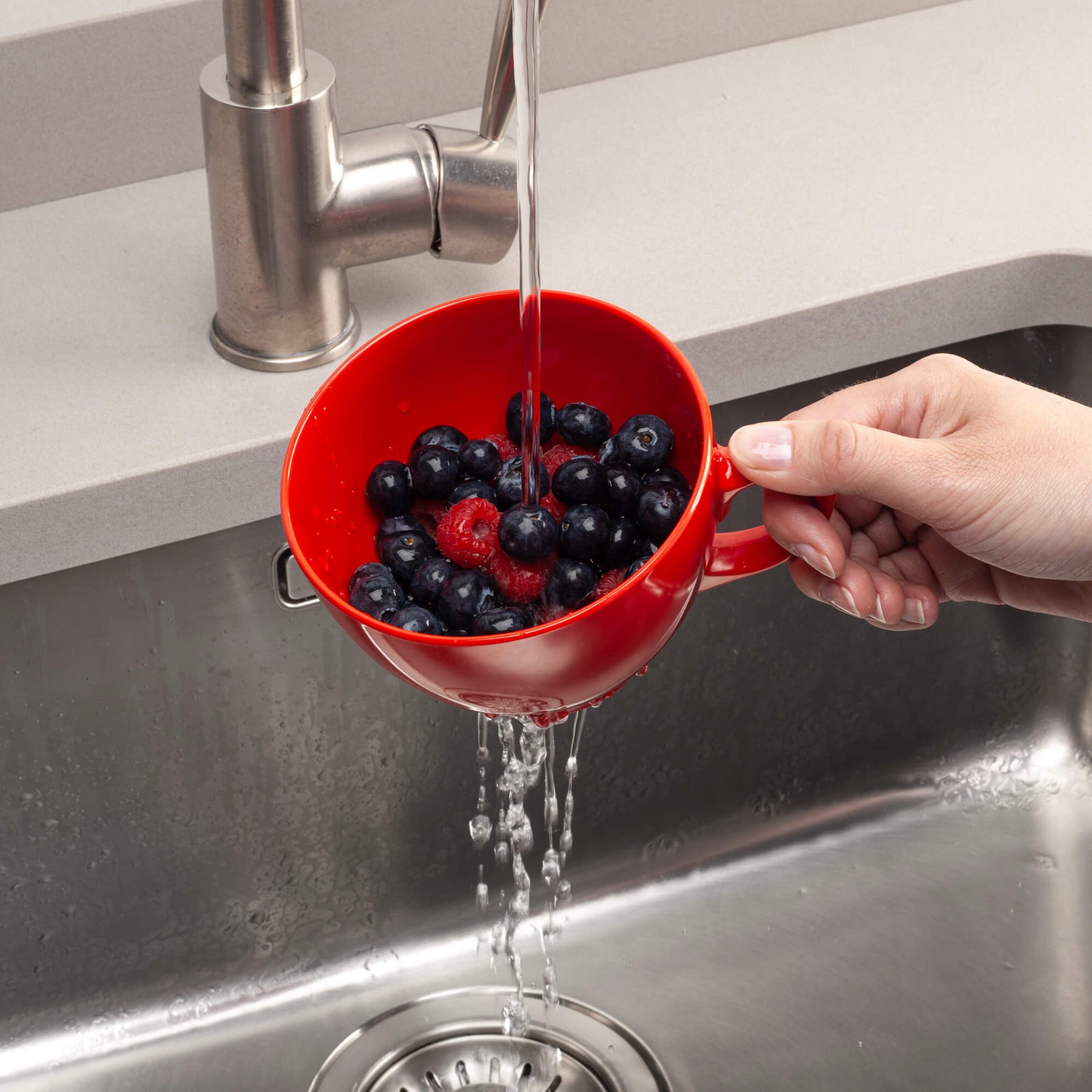 Keep It Handy Berry Colander, 10cm