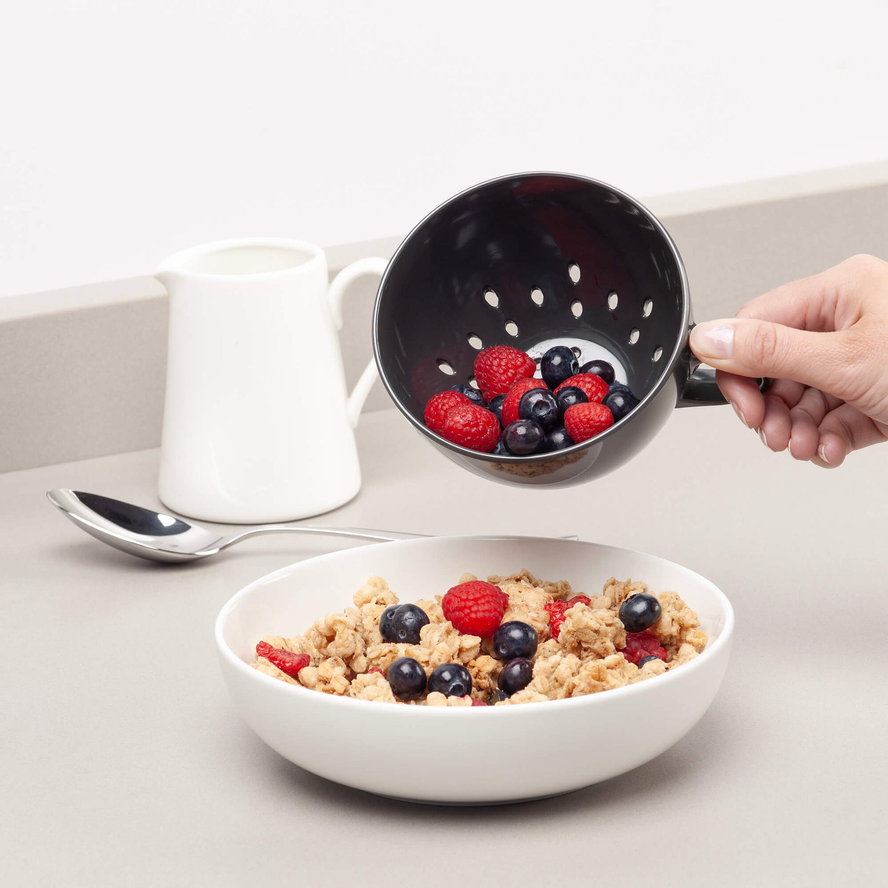 Keep It Handy Berry Colander, 10cm