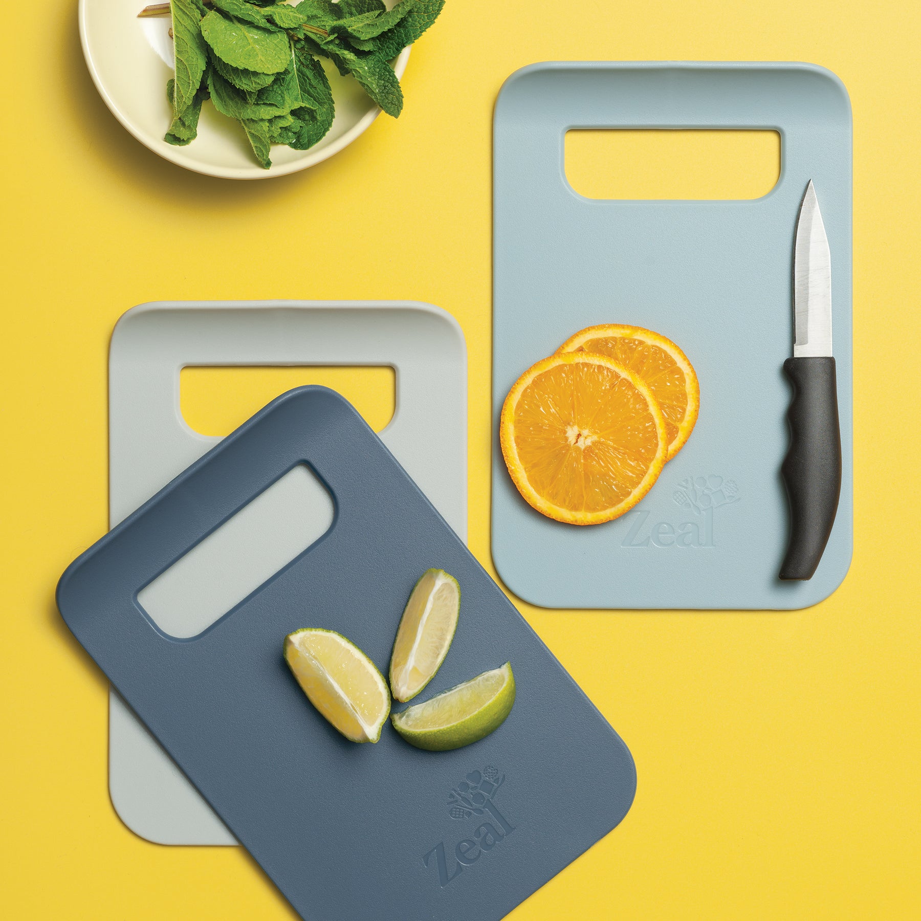 Slim Straight to Pan™ Chopping Board, Small