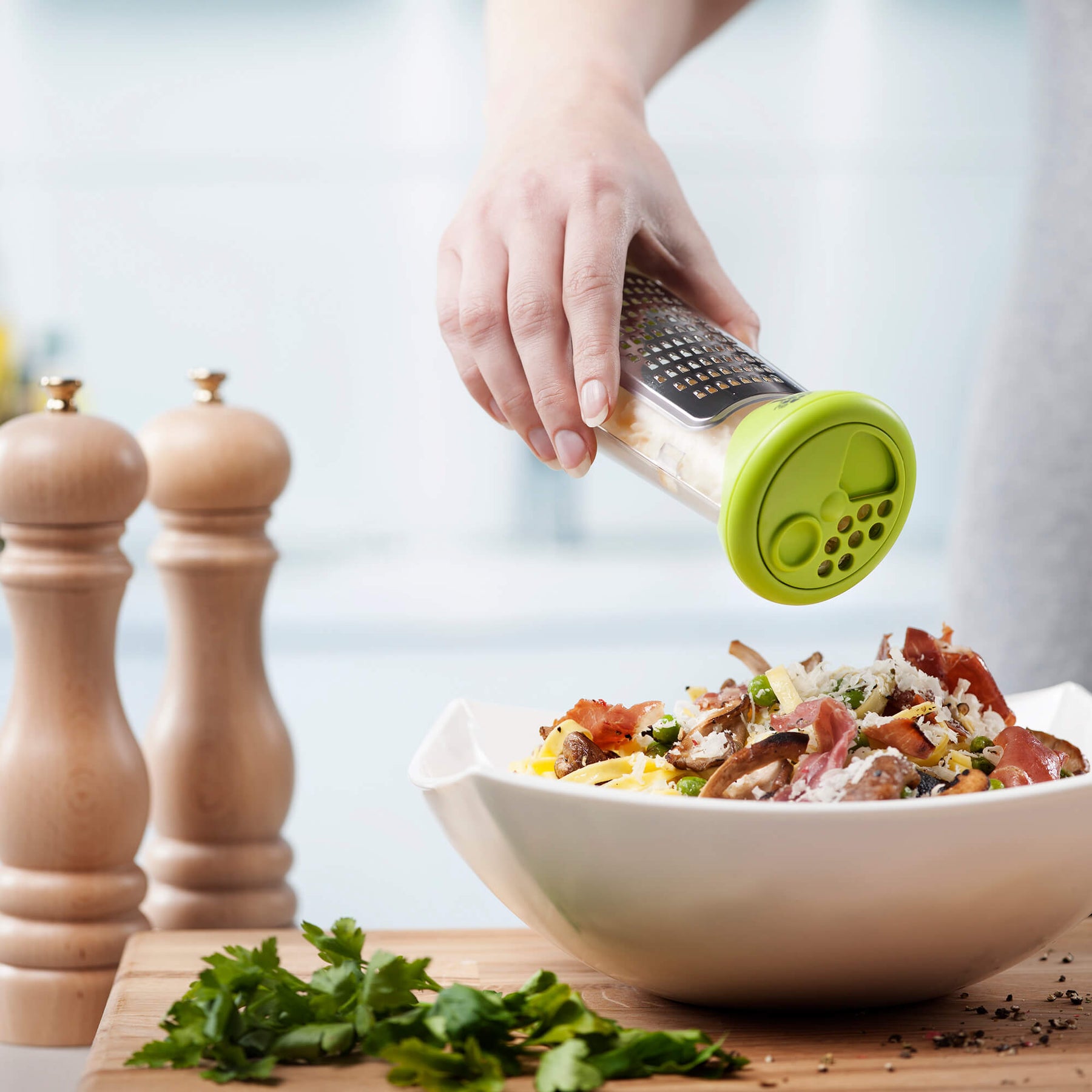 Grate and Shake Table Grater with Lid