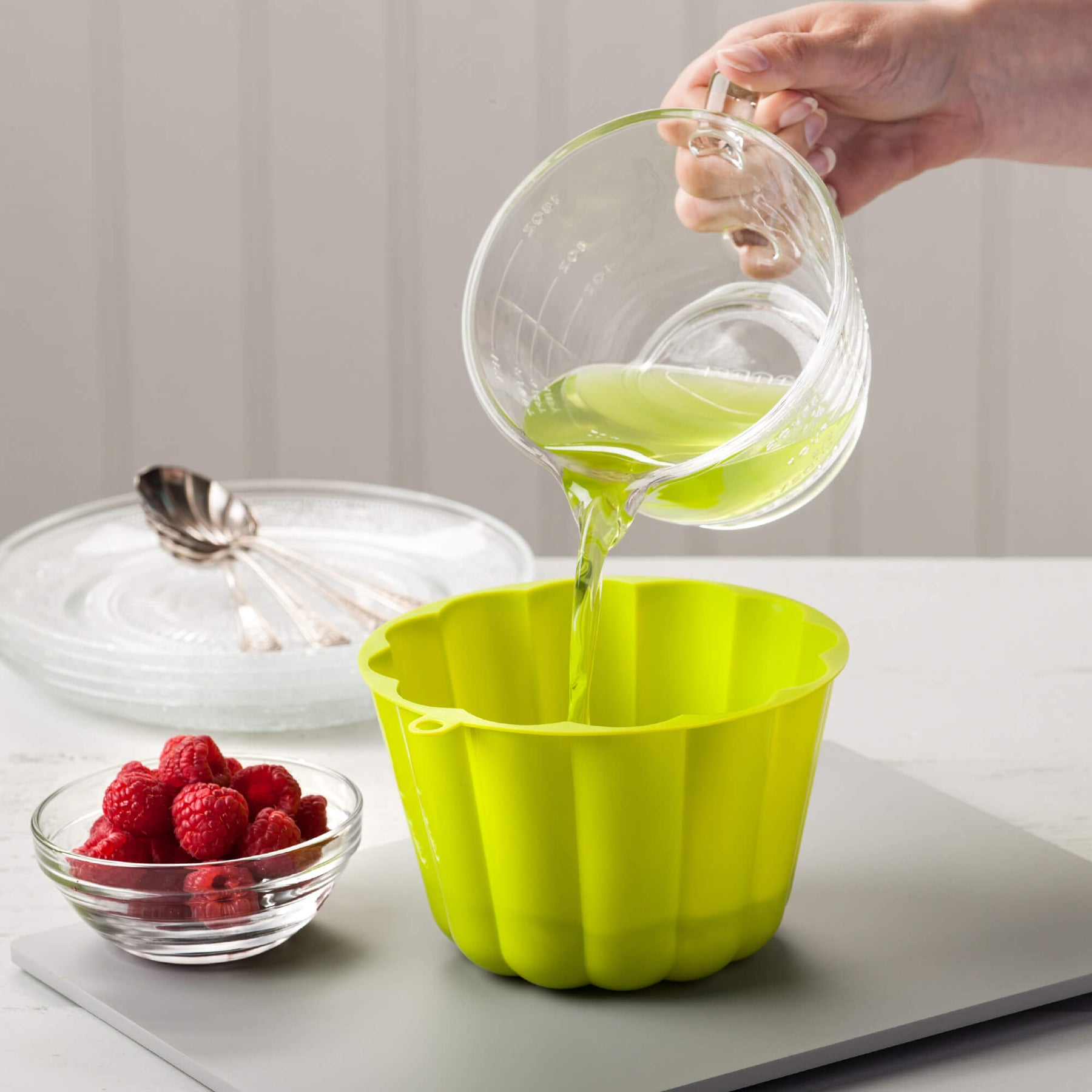 Large Traditional Jelly Mould