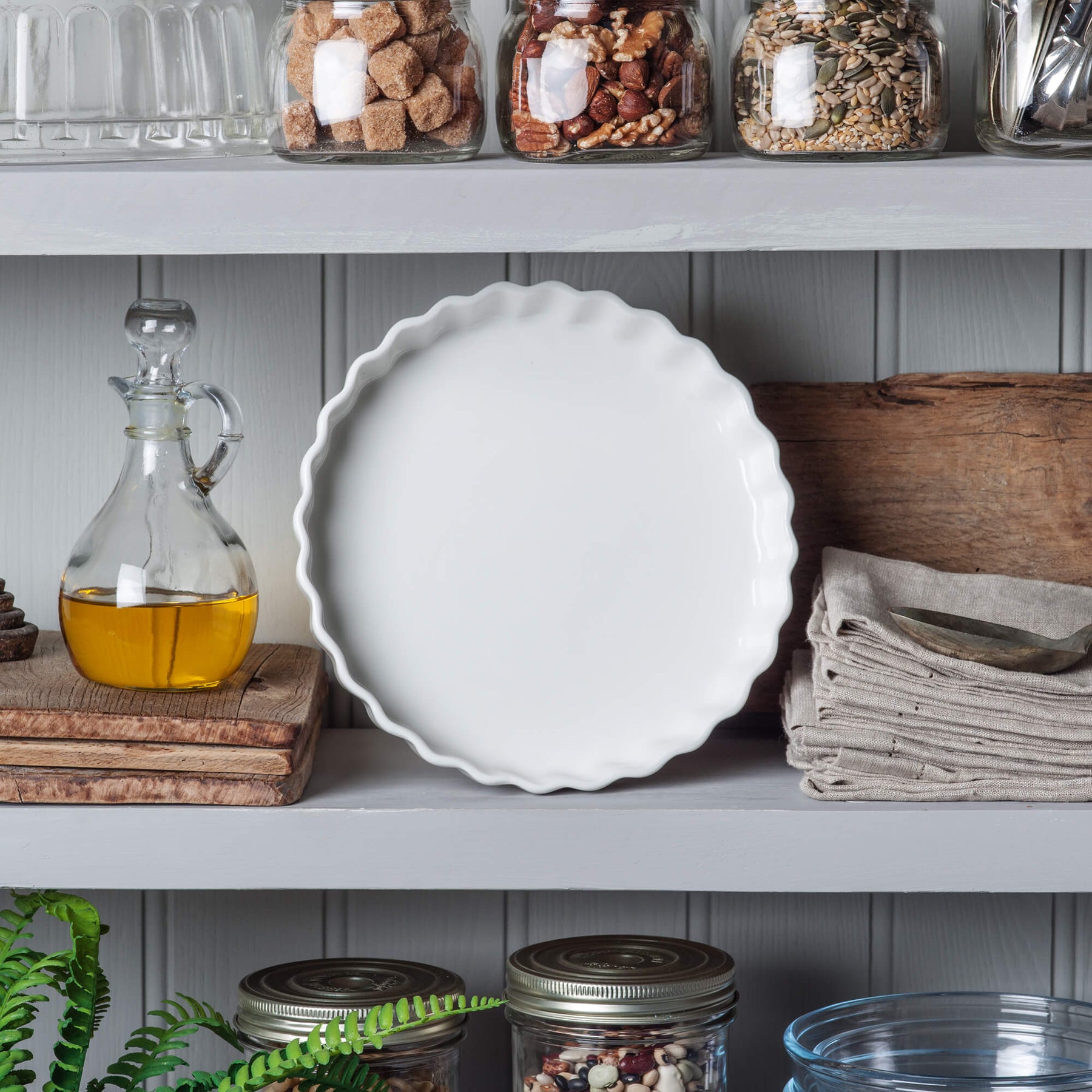 Porcelain Round Flan Dish, Available in 6 Sizes