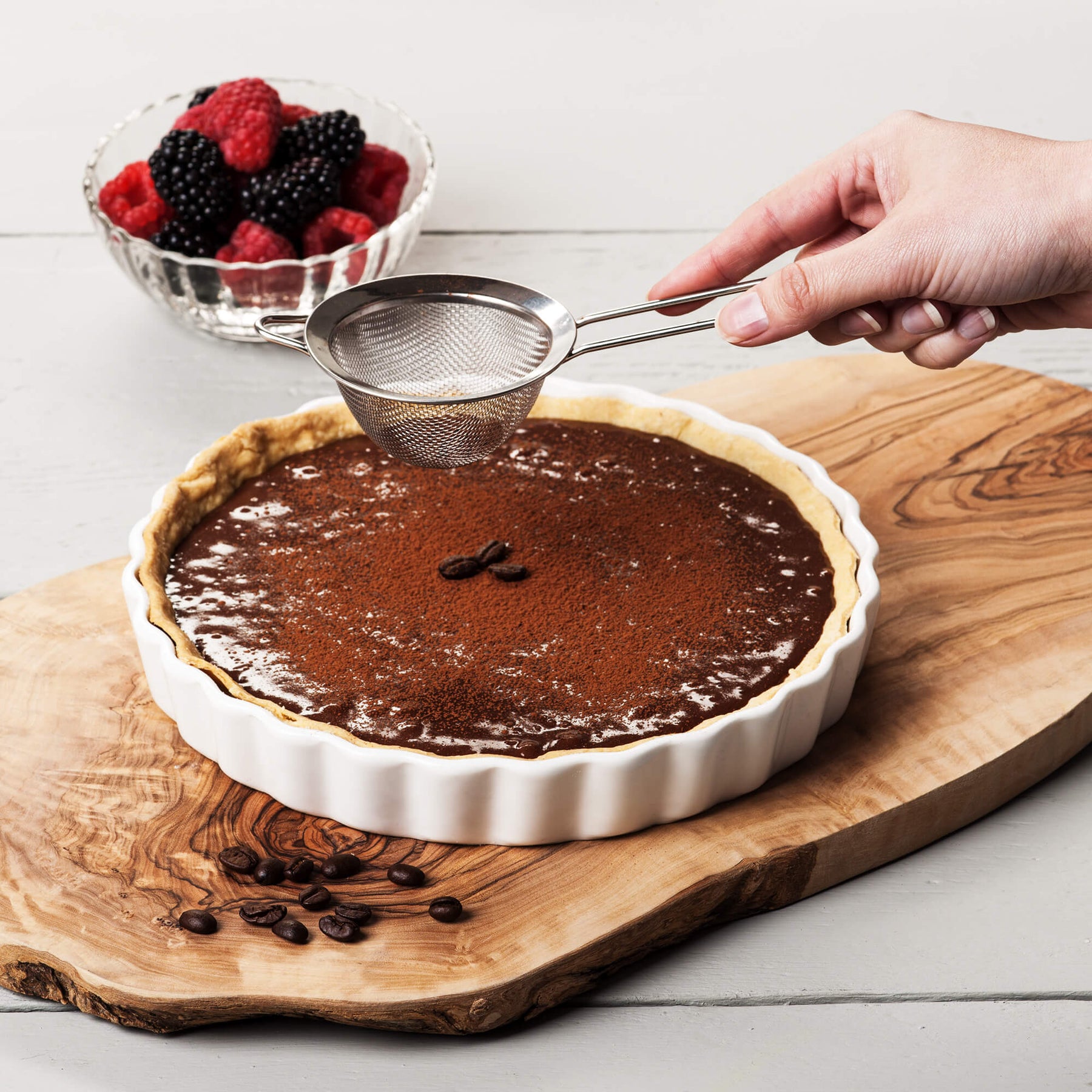 Porcelain Round Flan Dish, Available in 6 Sizes