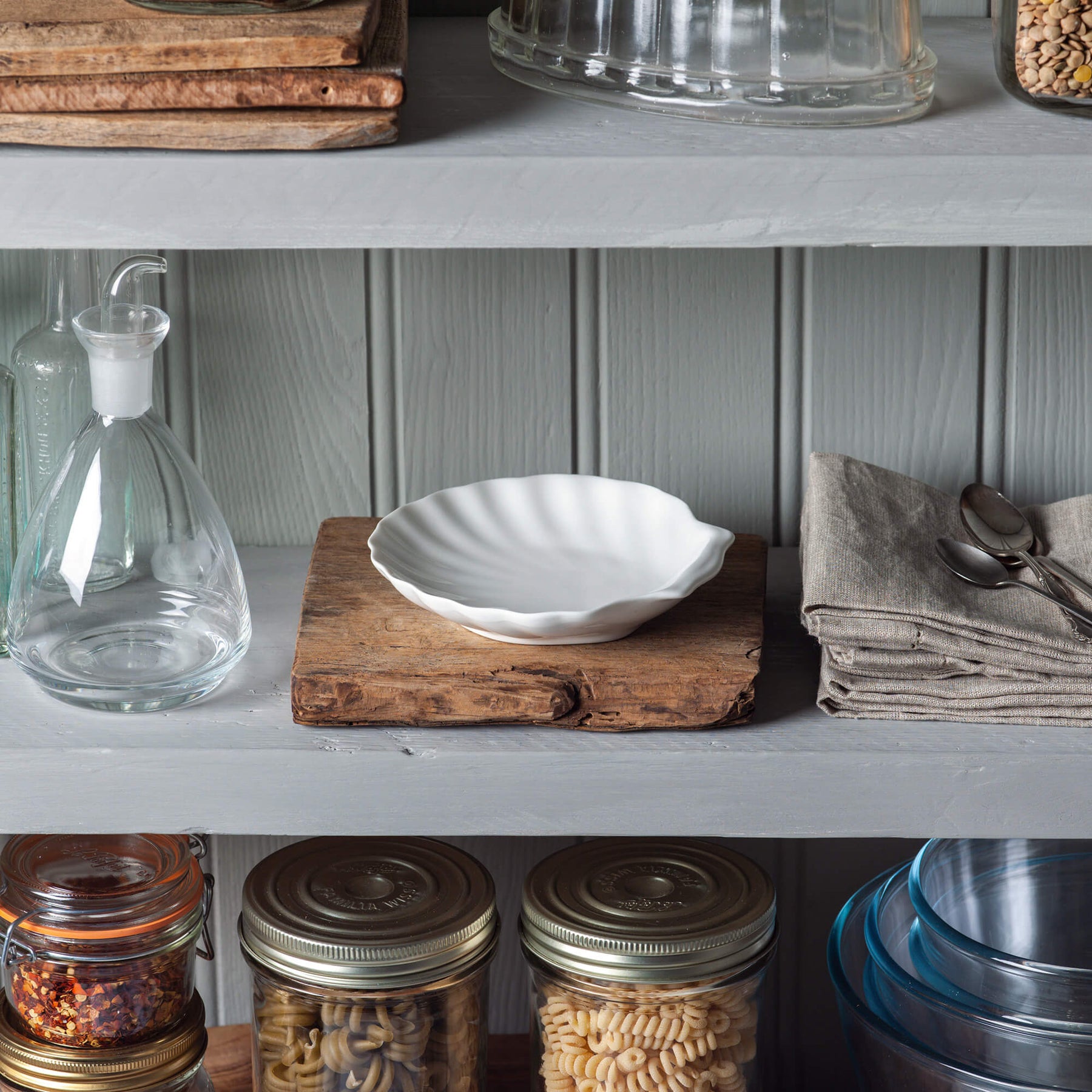 Porcelain Shell Dish