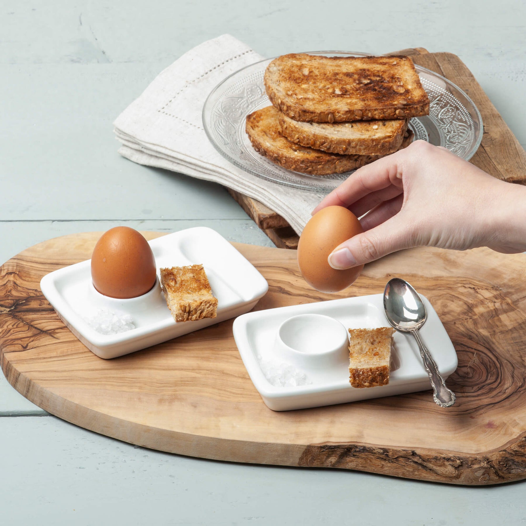 Porcelain Egg Plate with Groove for Spoon