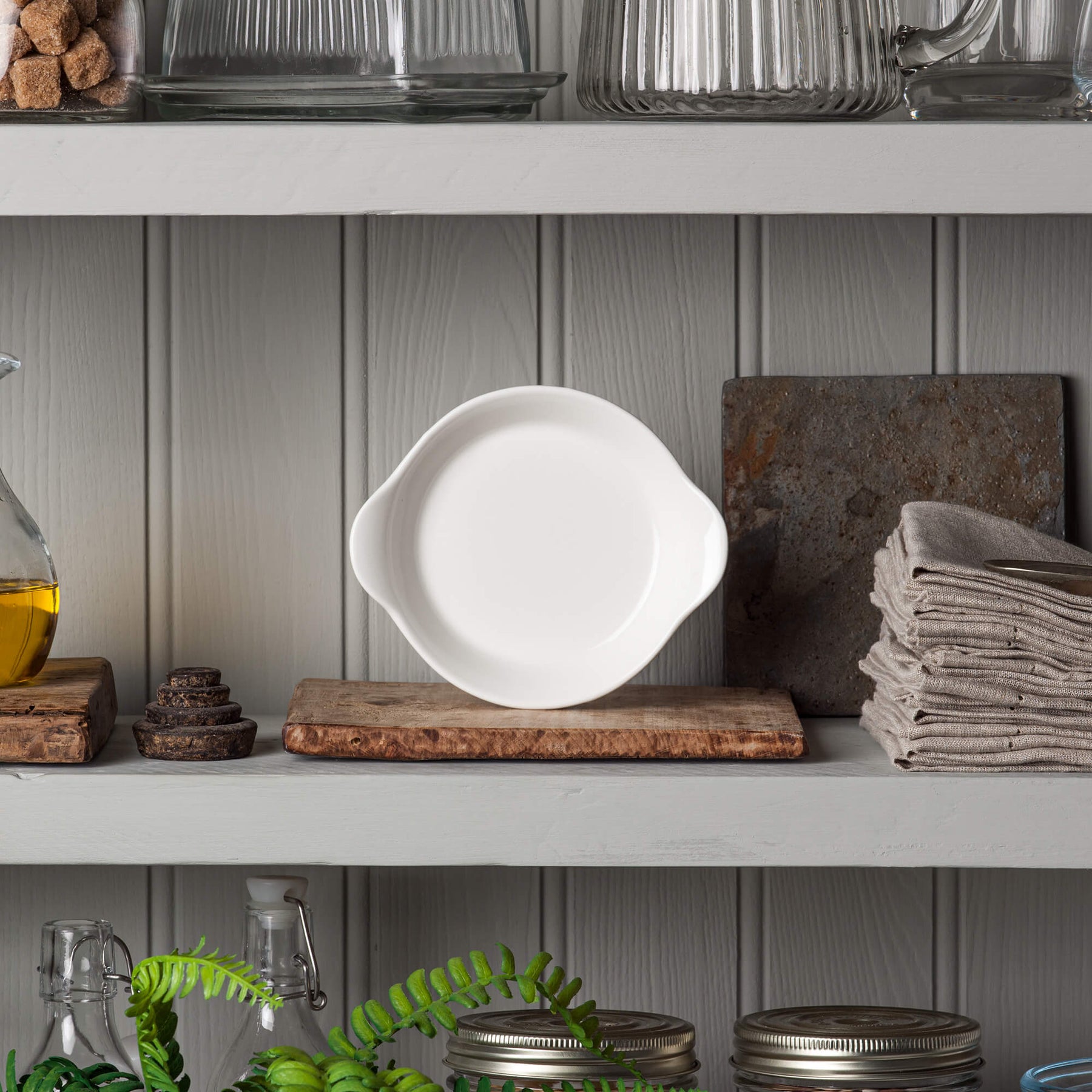 Porcelain Round Gratin Dish, Available in 2 Sizes