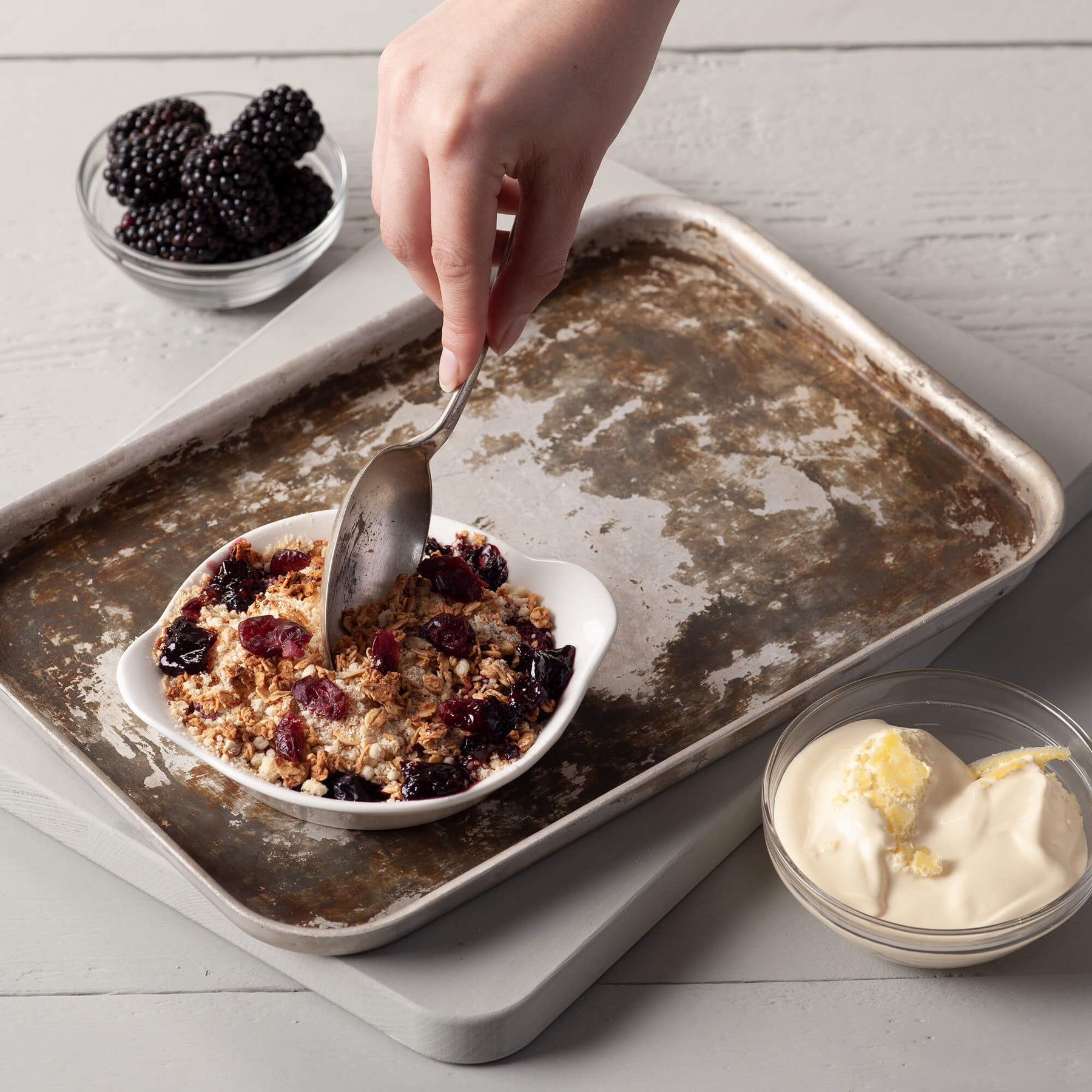 Porcelain Round Gratin Dish, Available in 2 Sizes