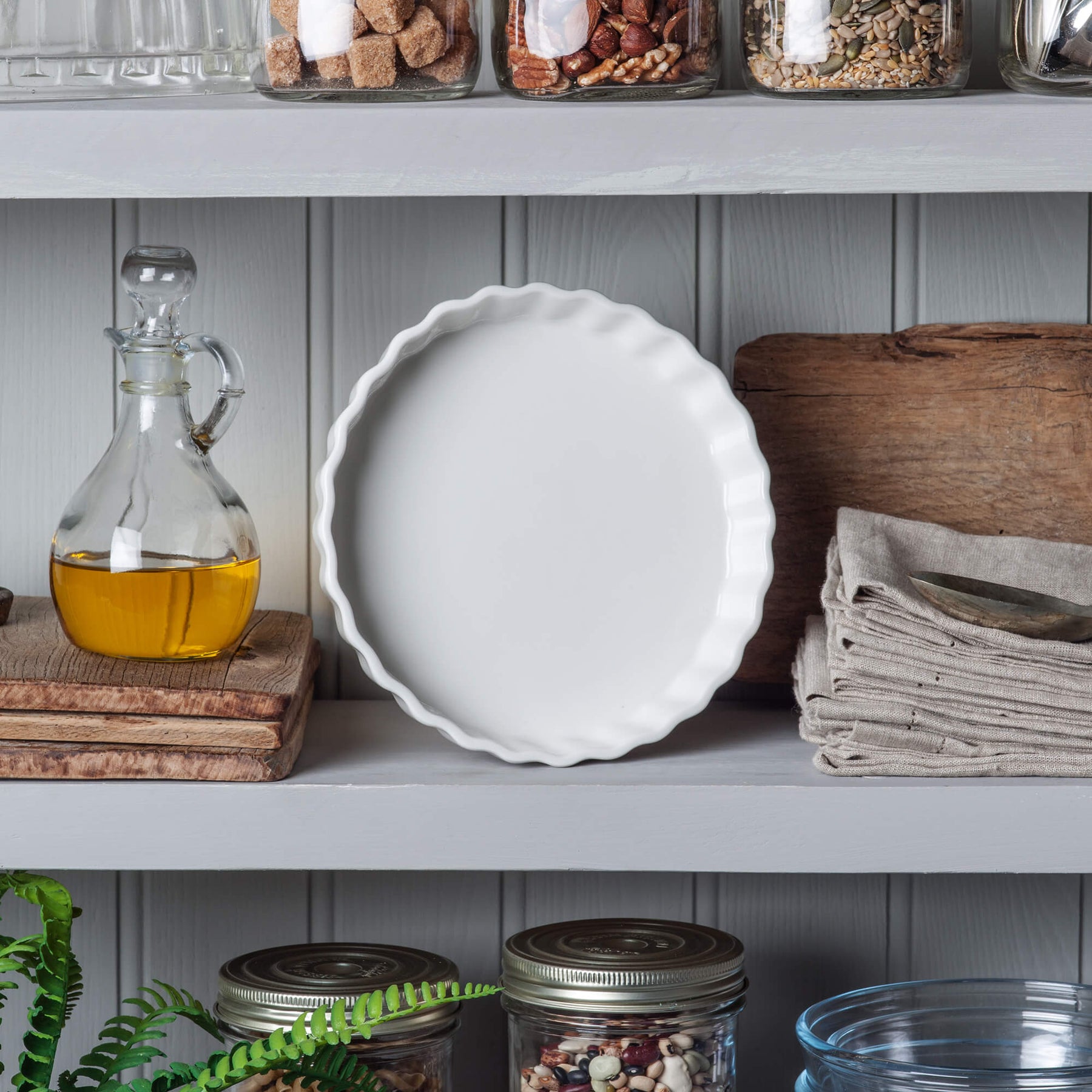 Porcelain Round Flan Dish, Available in 6 Sizes