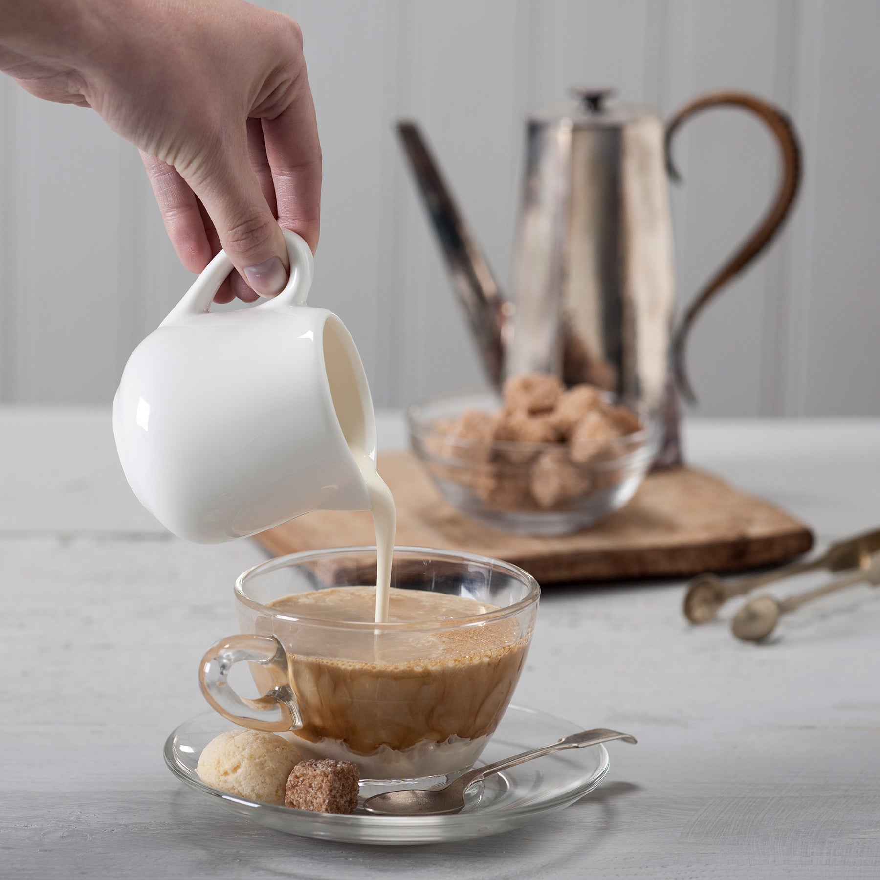 Porcelain Bellied Creamer Jug