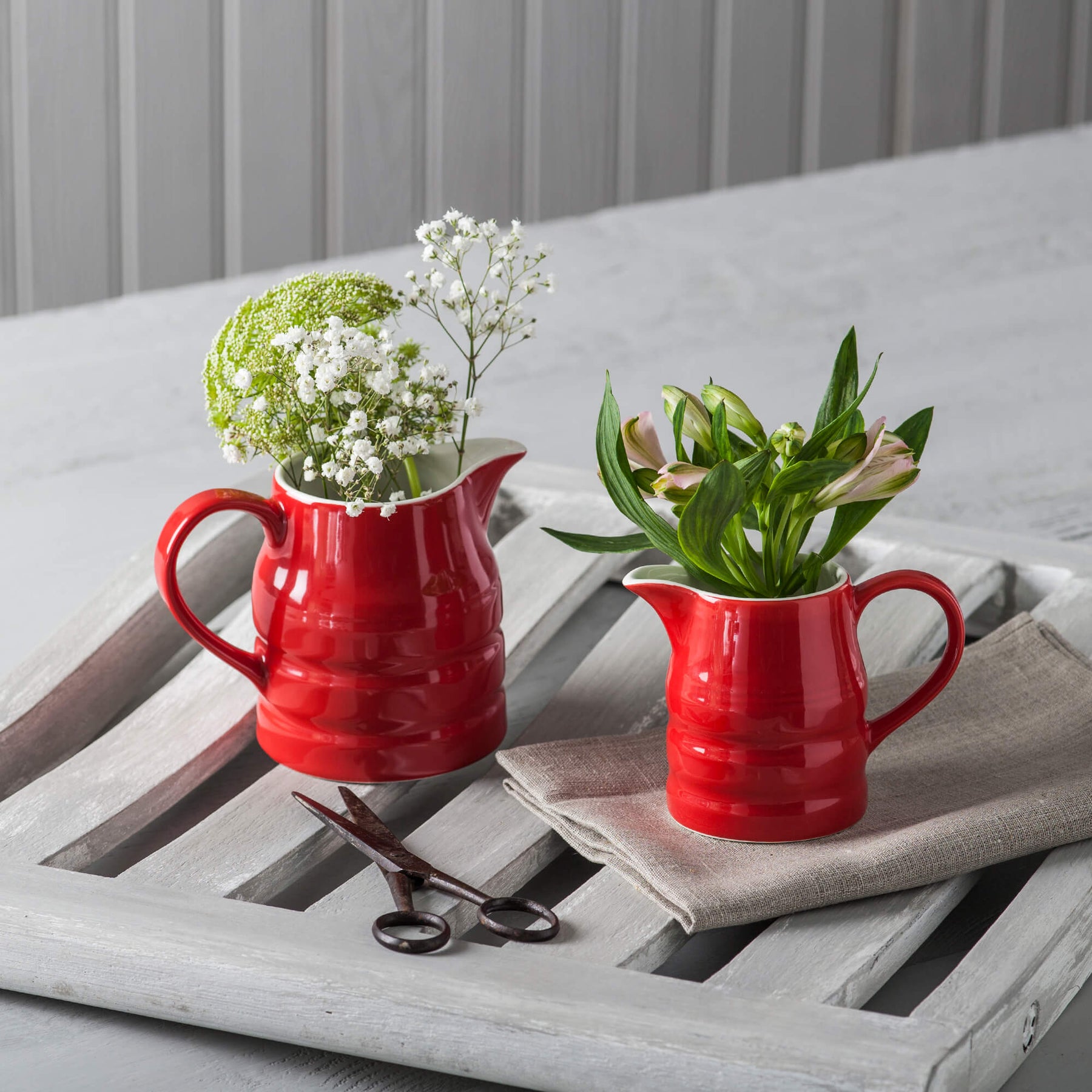 Porcelain Traditional Churn Jug, Set of 2