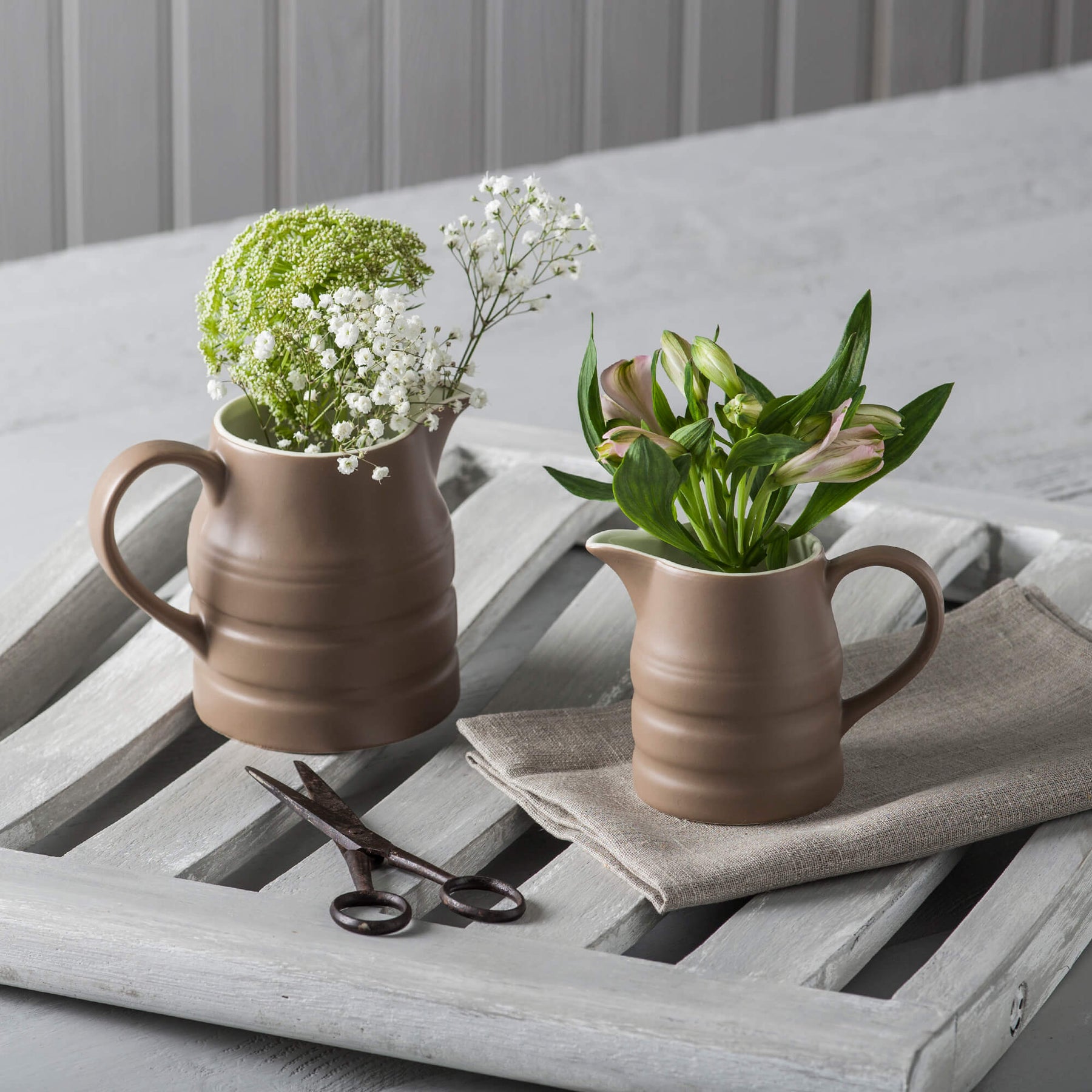 Porcelain Traditional Churn Jug, Set of 2