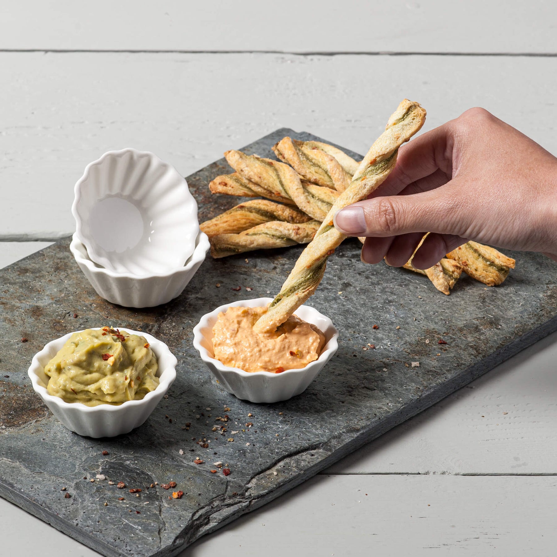 Porcelain Mini Crinkle Shaped Dish, Set of 4