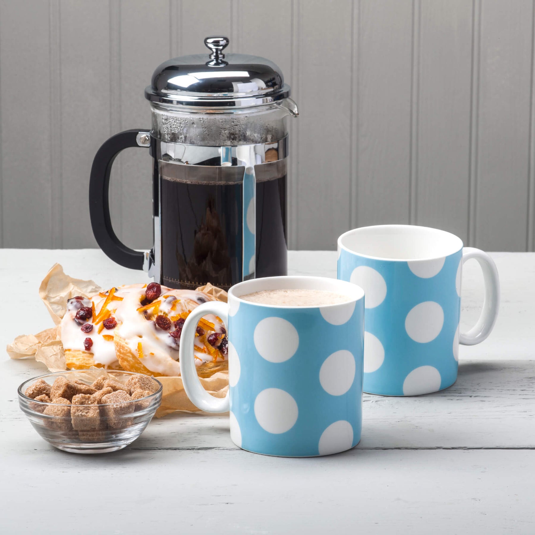 Porcelain Spotty Mug, 1 Pint, Set of 2