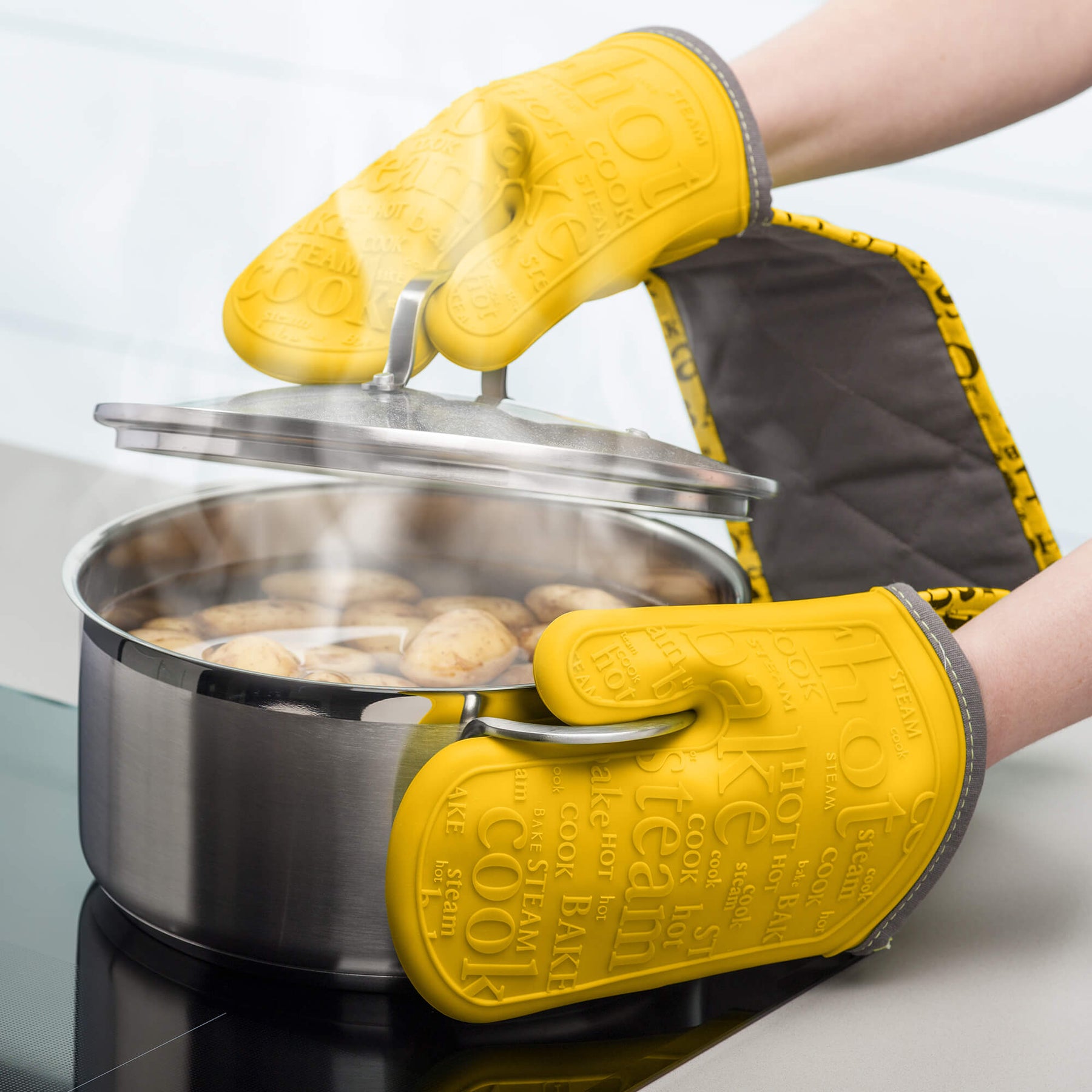 Steam Stop™ Waterproof Silicone Double Oven Glove