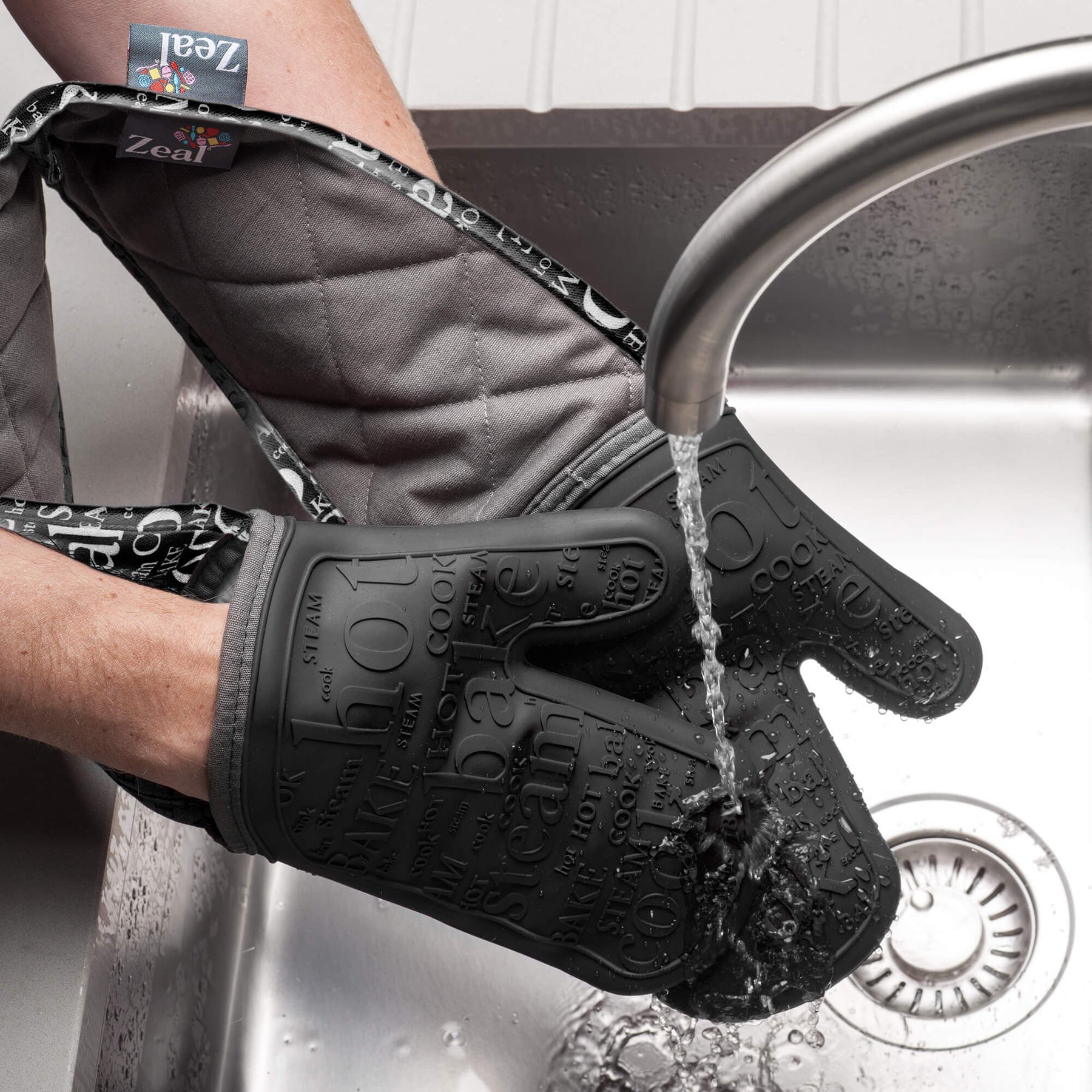 Steam Stop™ Waterproof Silicone Double Oven Glove