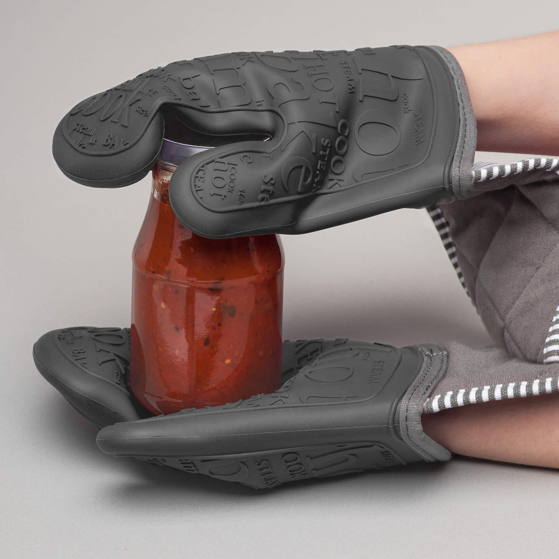 Steam Stop™ Waterproof Silicone Double Oven Glove