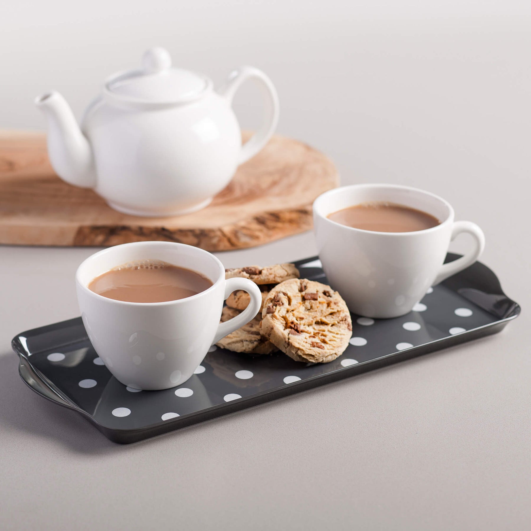 Melamine Dotty Sandwich Tray