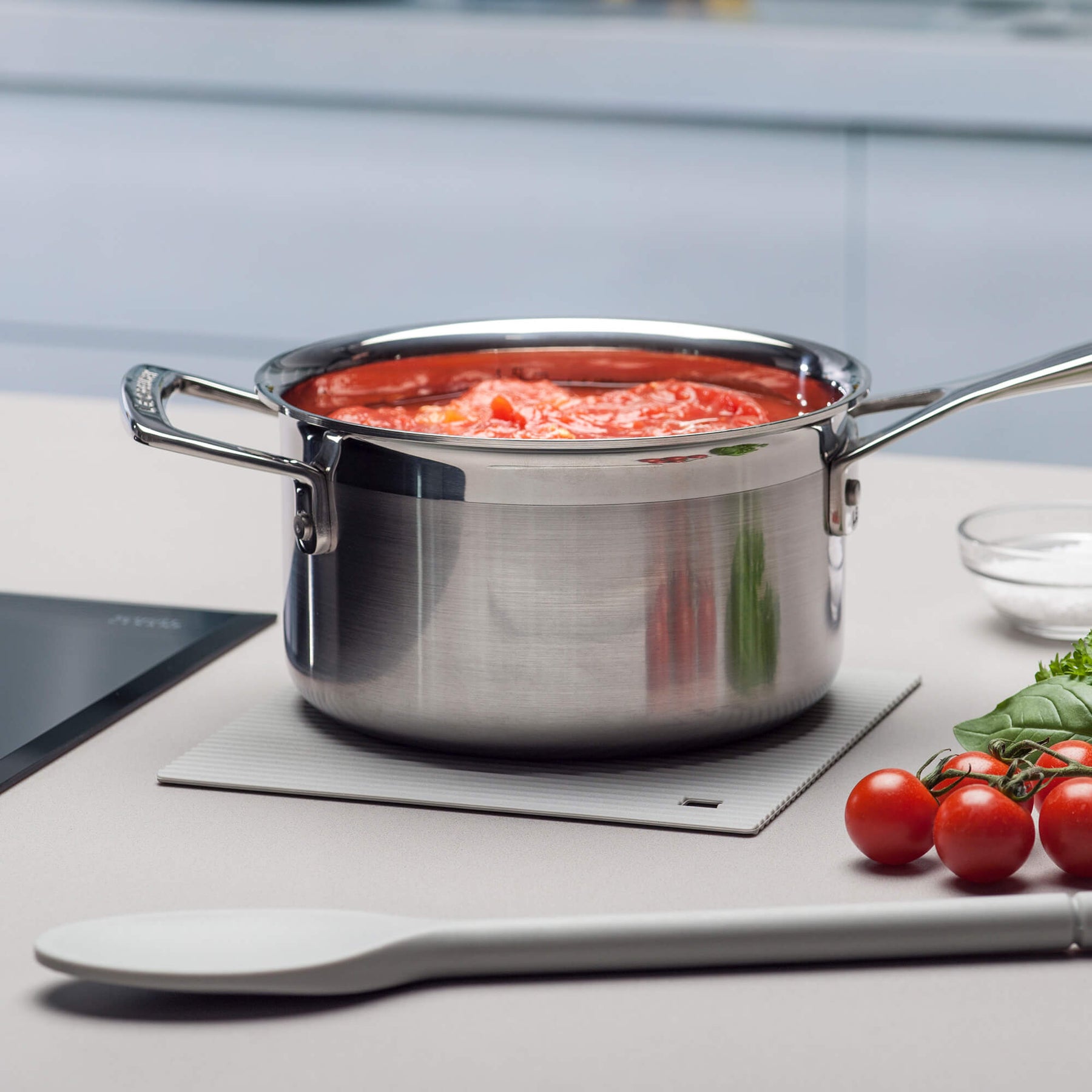 Silicone Square Hot Mat Trivet, 18cm