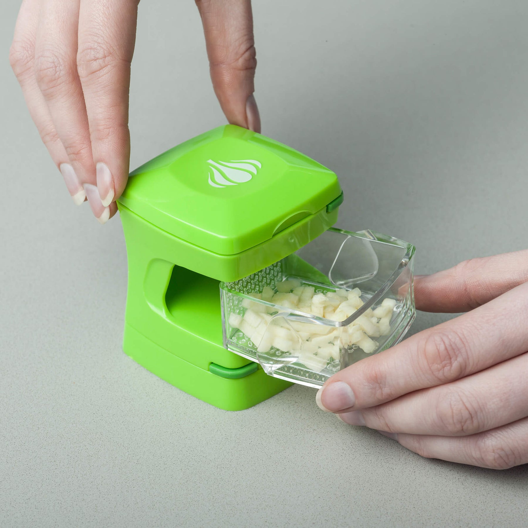 All in One Garlic Dice, Slice & Press