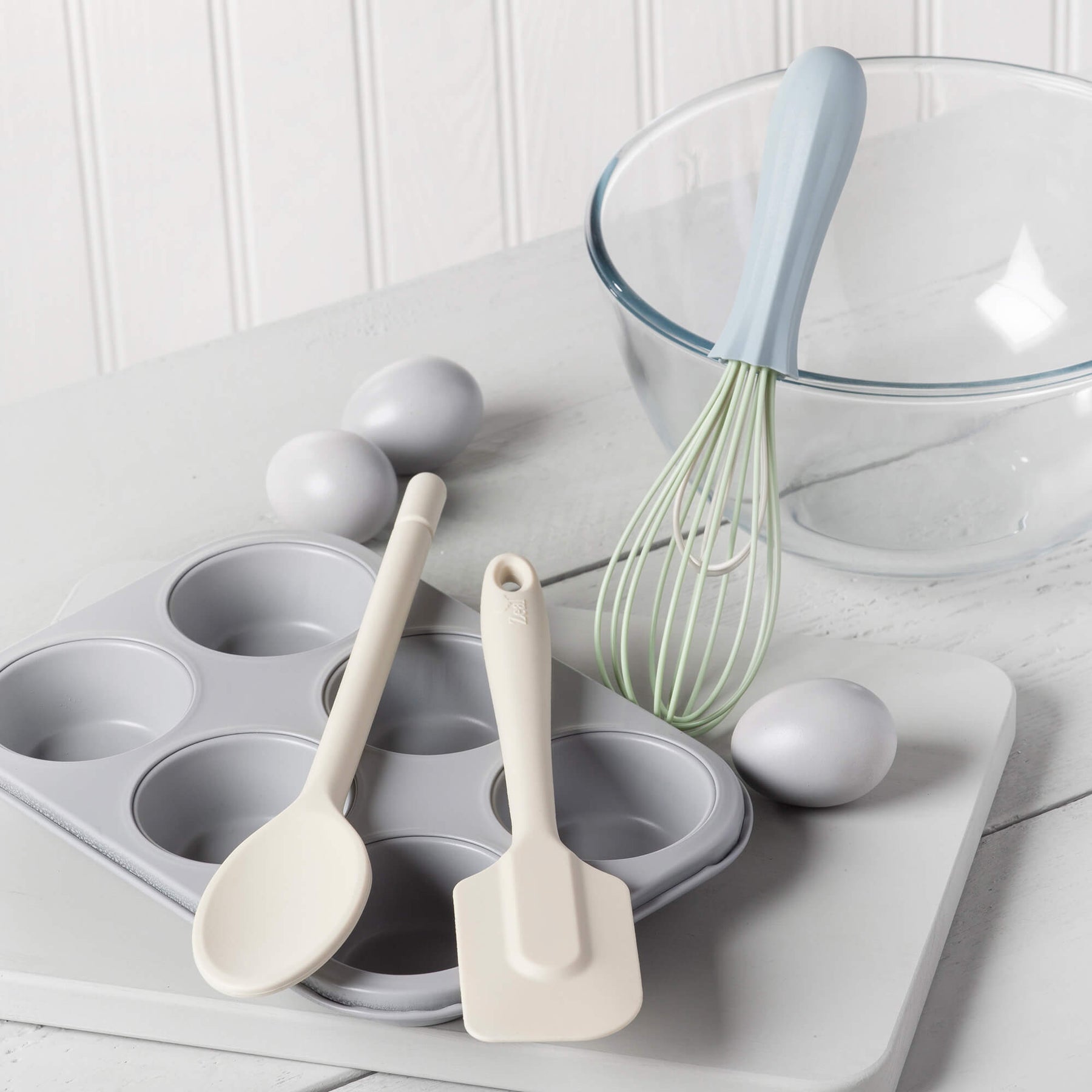 Silicone Spatula, Traditional Spoon & Whisk Set