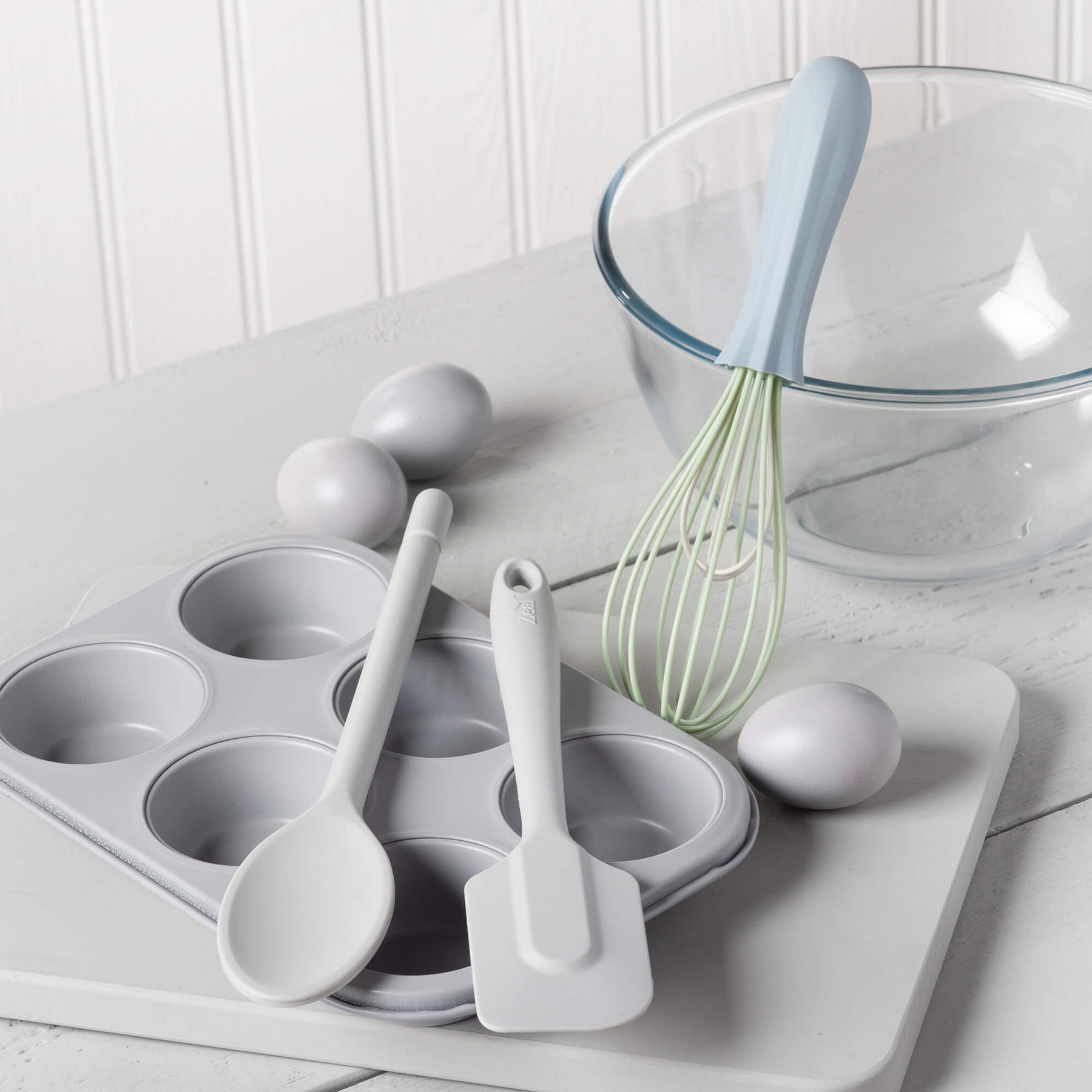 Silicone Spatula, Traditional Spoon & Whisk Set