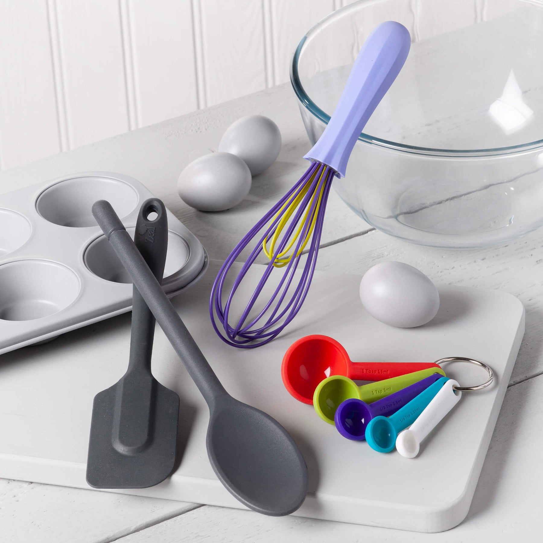 Silicone Measuring Spoons, Spatula, Traditional Spoon & Whisk Set