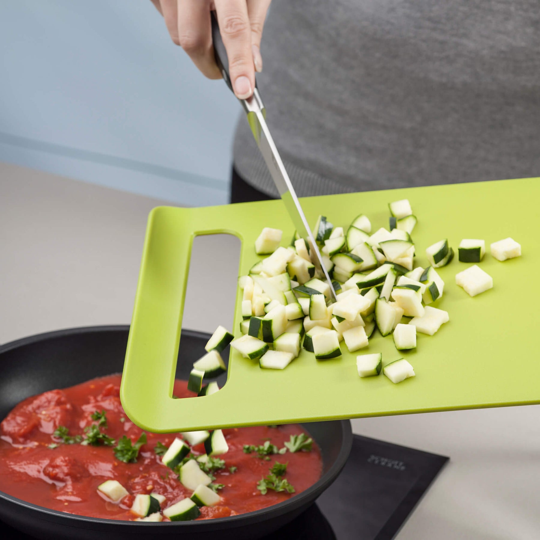 Slim Straight to Pan™ Chopping Board, Large