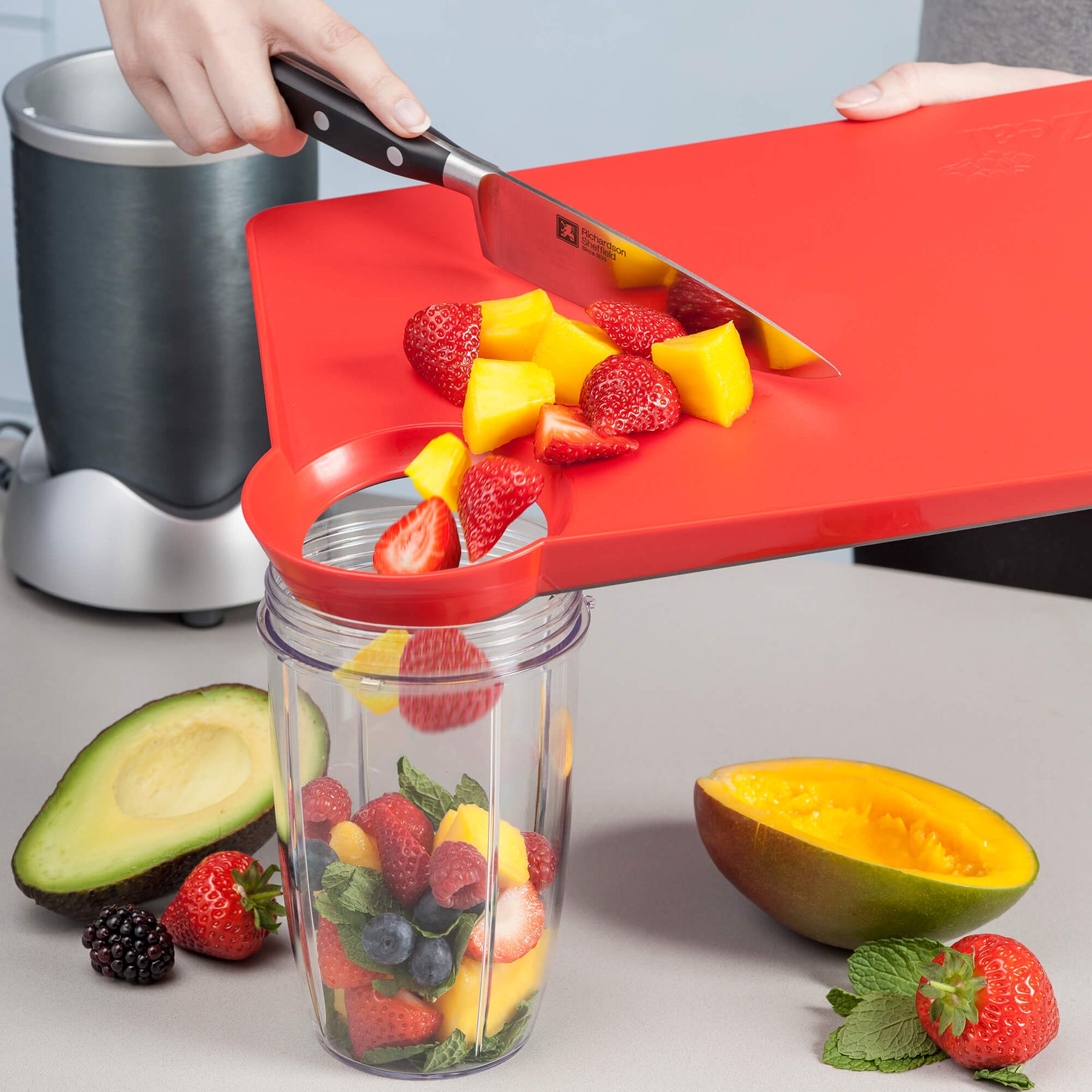 Straight to Pan™ Chopping Board, Small