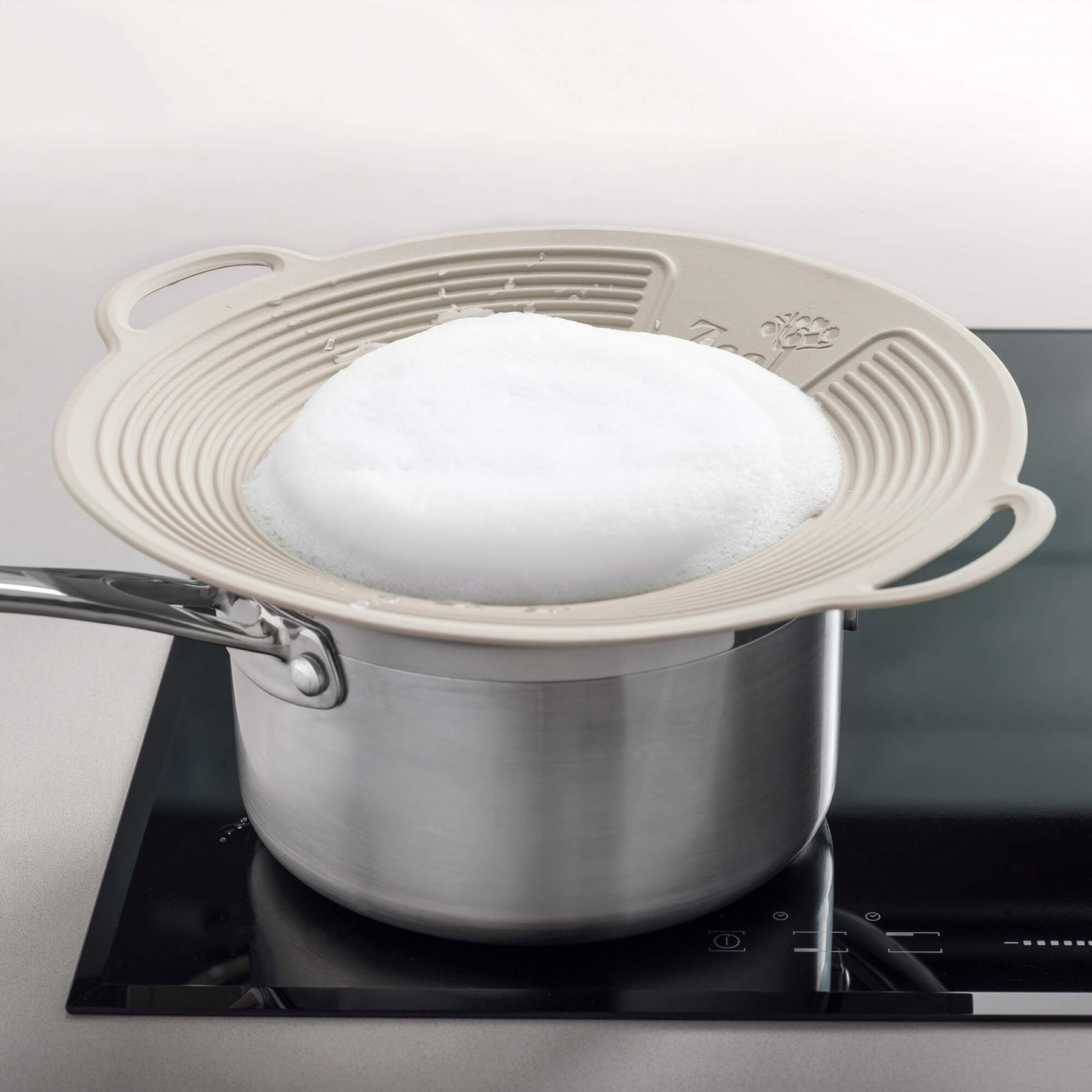Classic Silicone Boil Over Lid