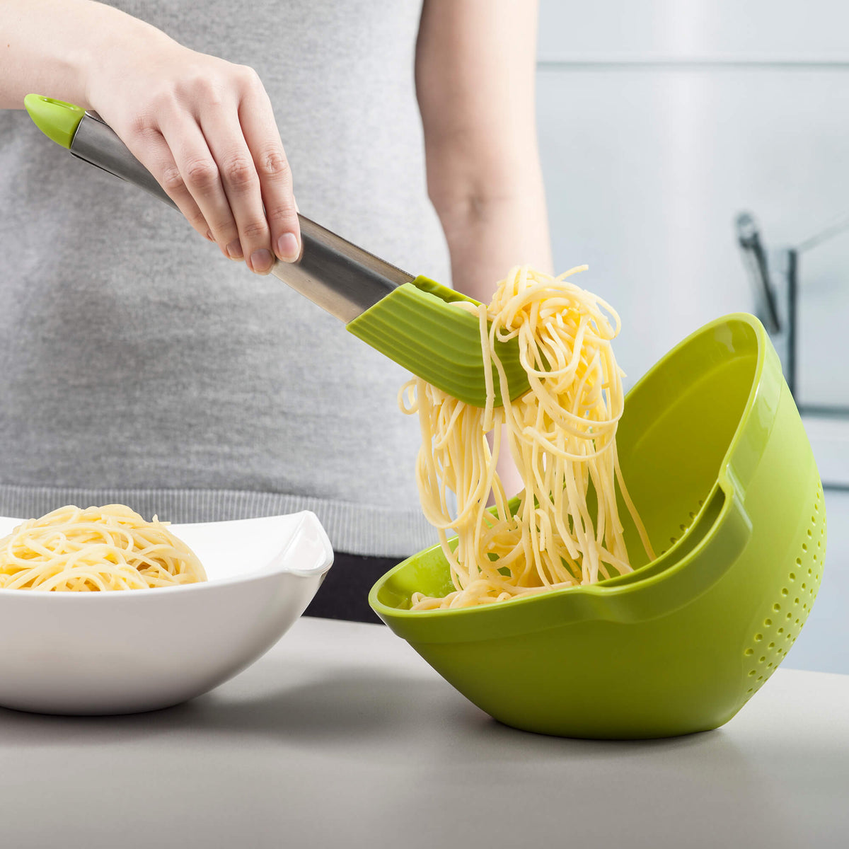 Drain & Serve™ Colander with Tong Set