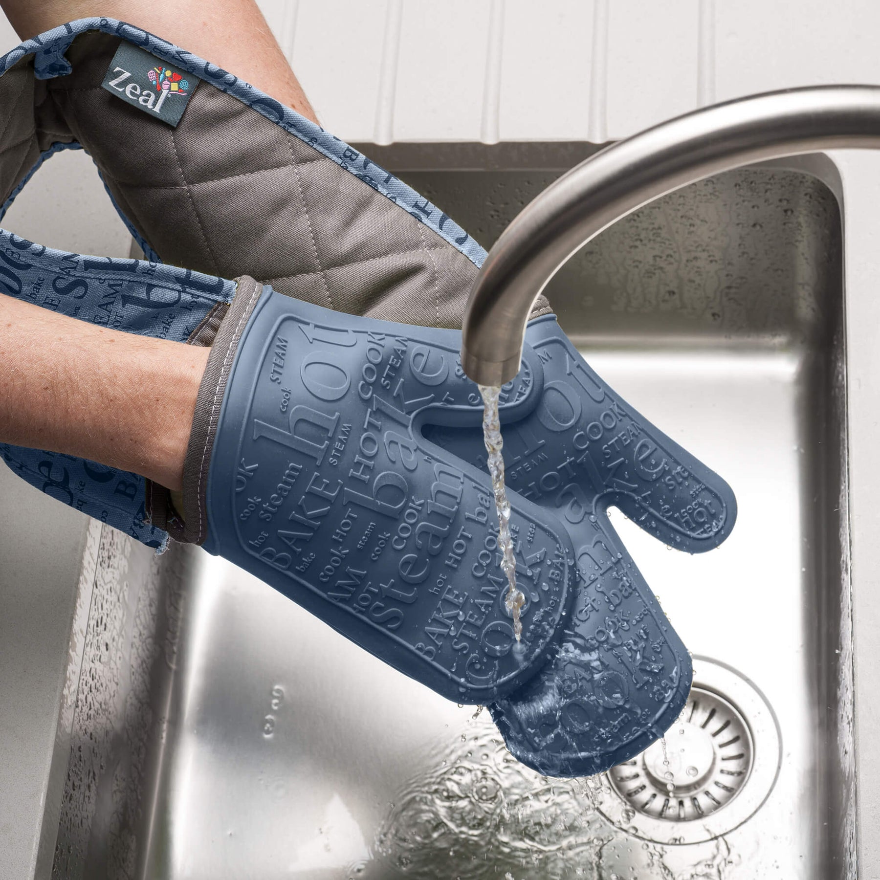 Steam Stop™ Waterproof Silicone Double Oven Glove