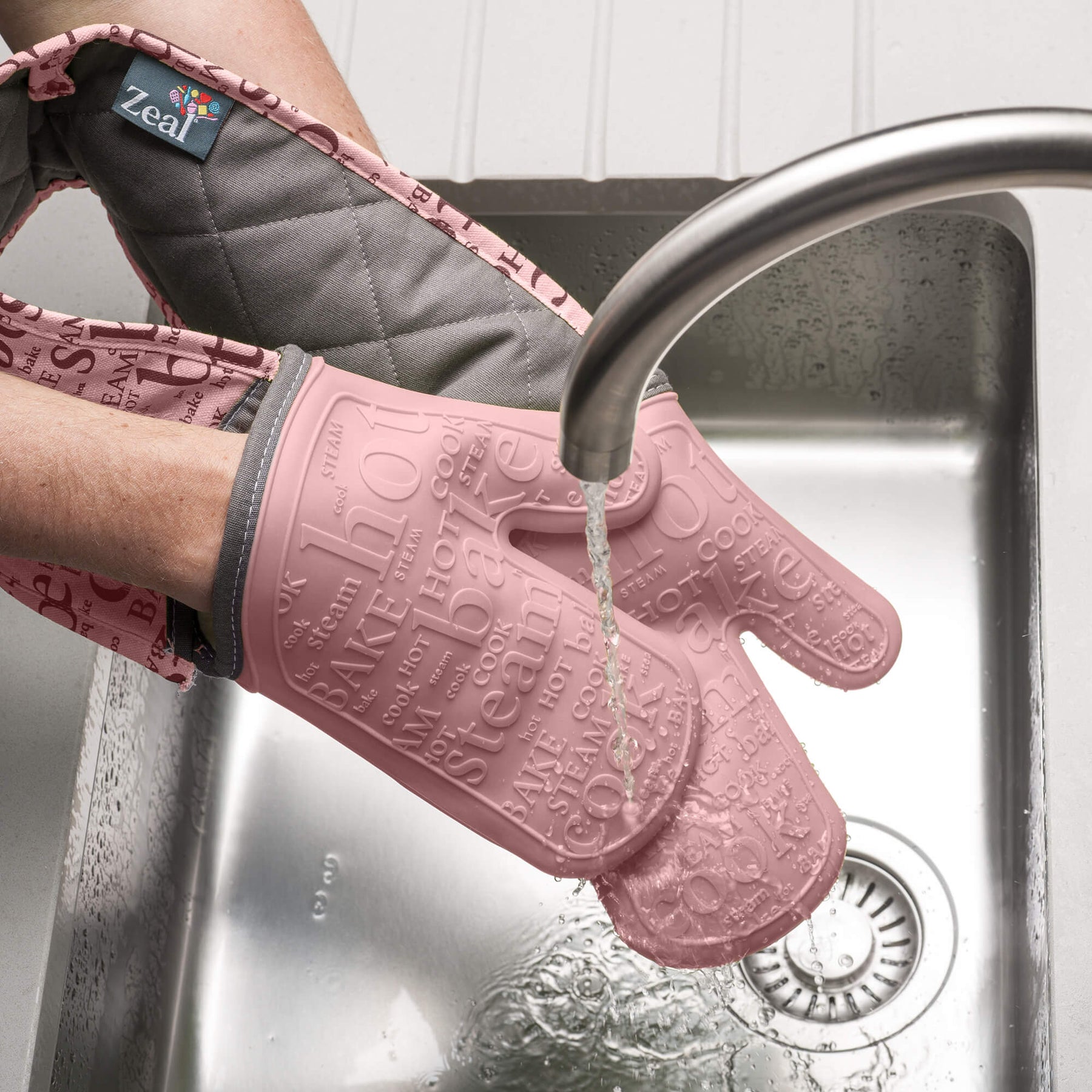 Steam Stop™ Waterproof Silicone Double Oven Glove