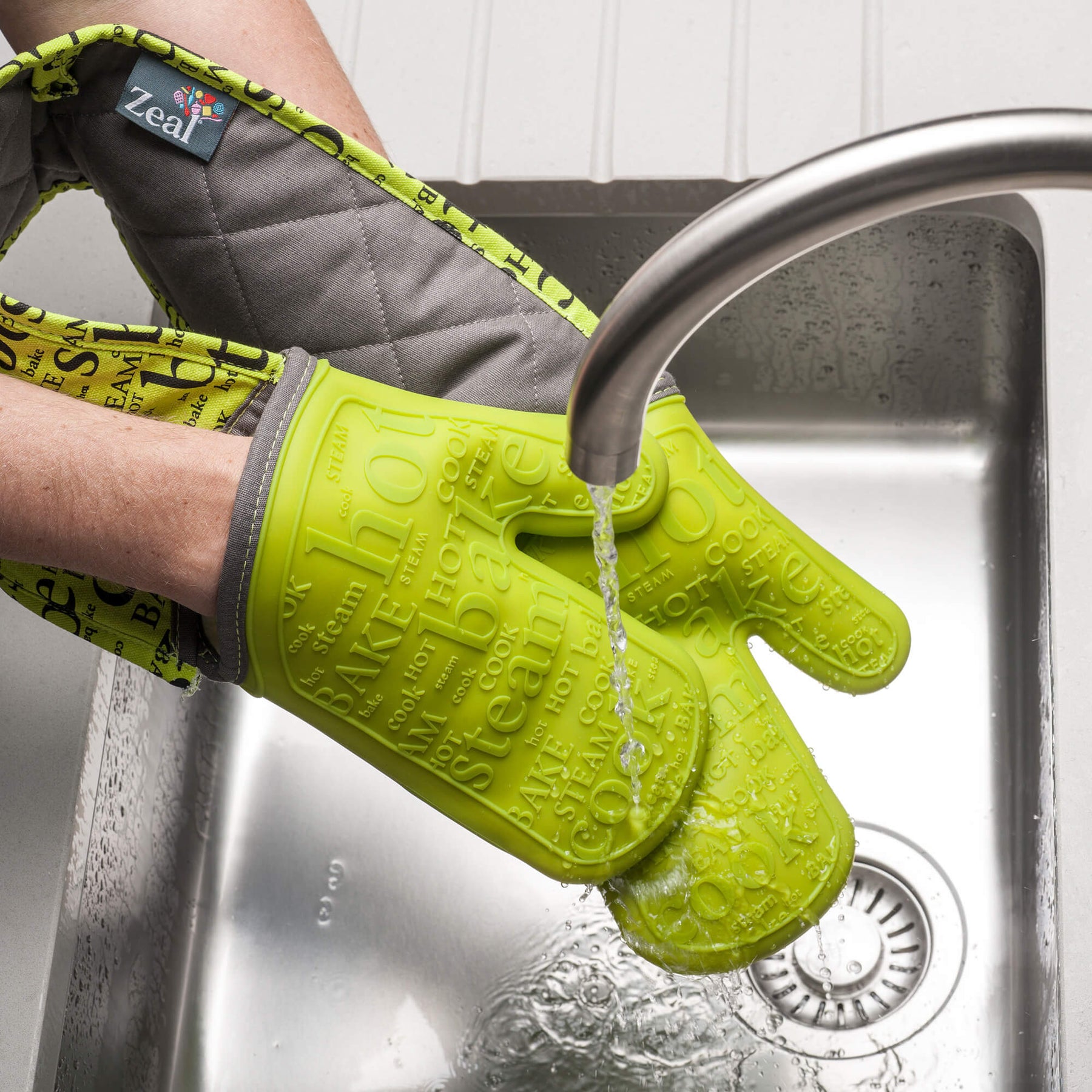 Steam Stop™ Waterproof Silicone Double Oven Glove