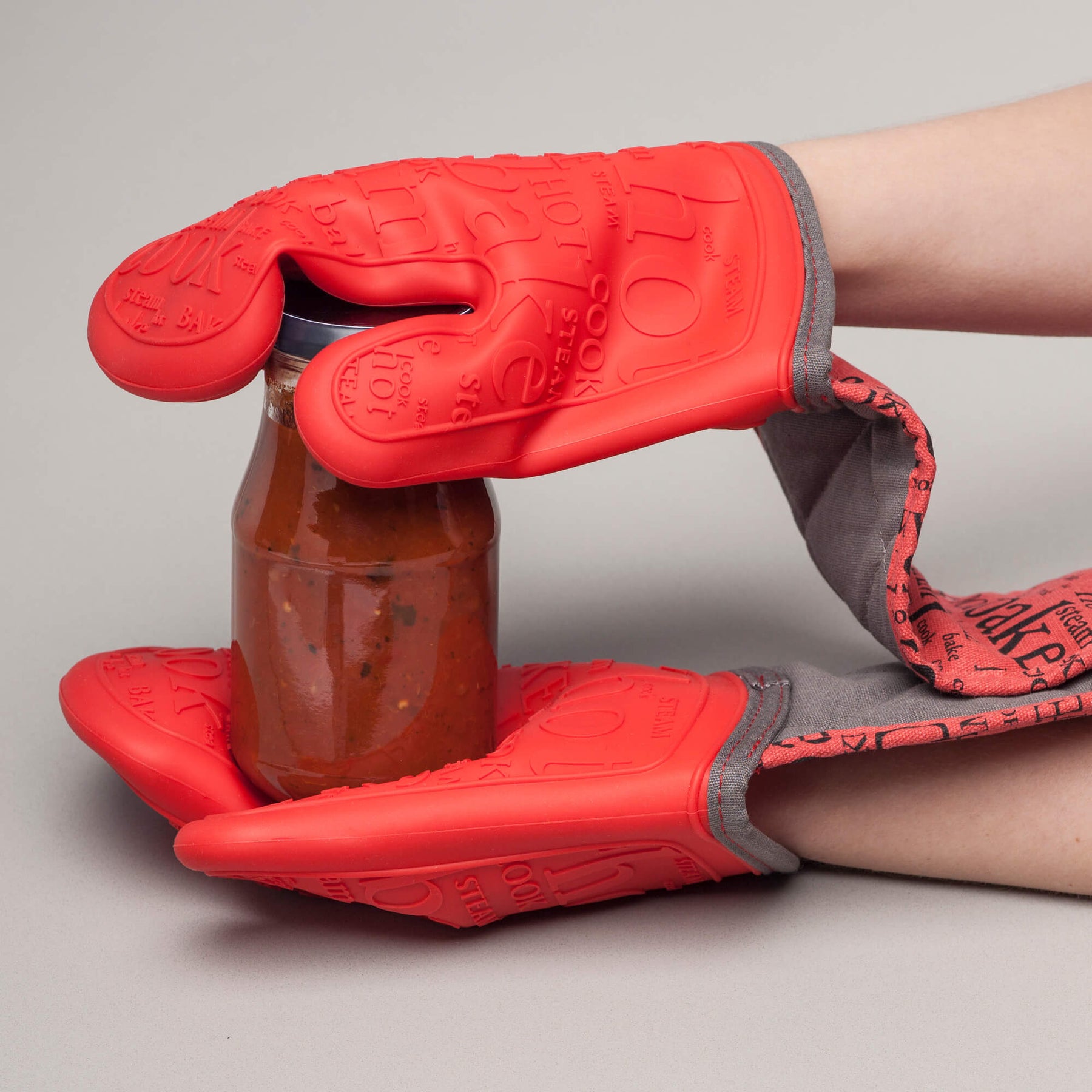 Steam Stop™ Waterproof Silicone Double Oven Glove
