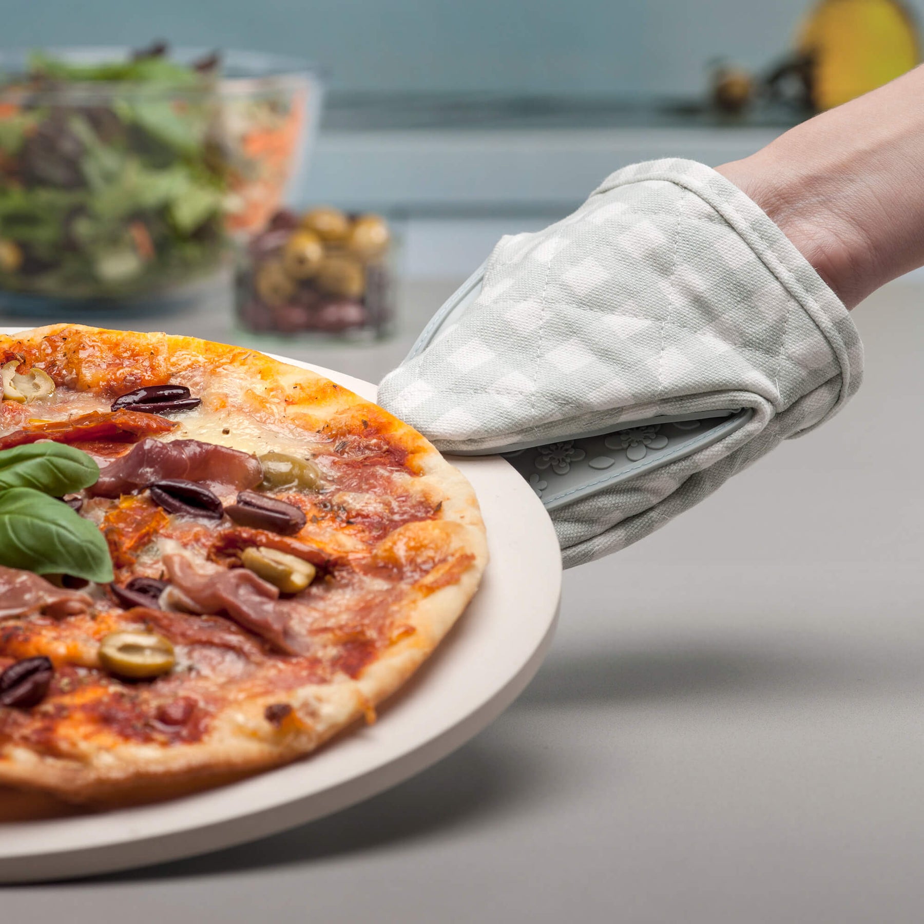 Silicone Hot Grab Mini Oven Mitt, Gingham