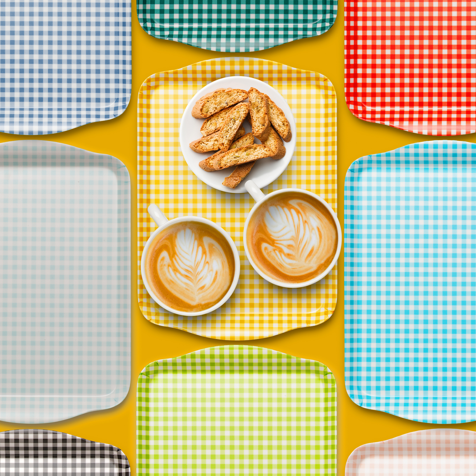 Melamine Gingham Tray, 30 x 21cm