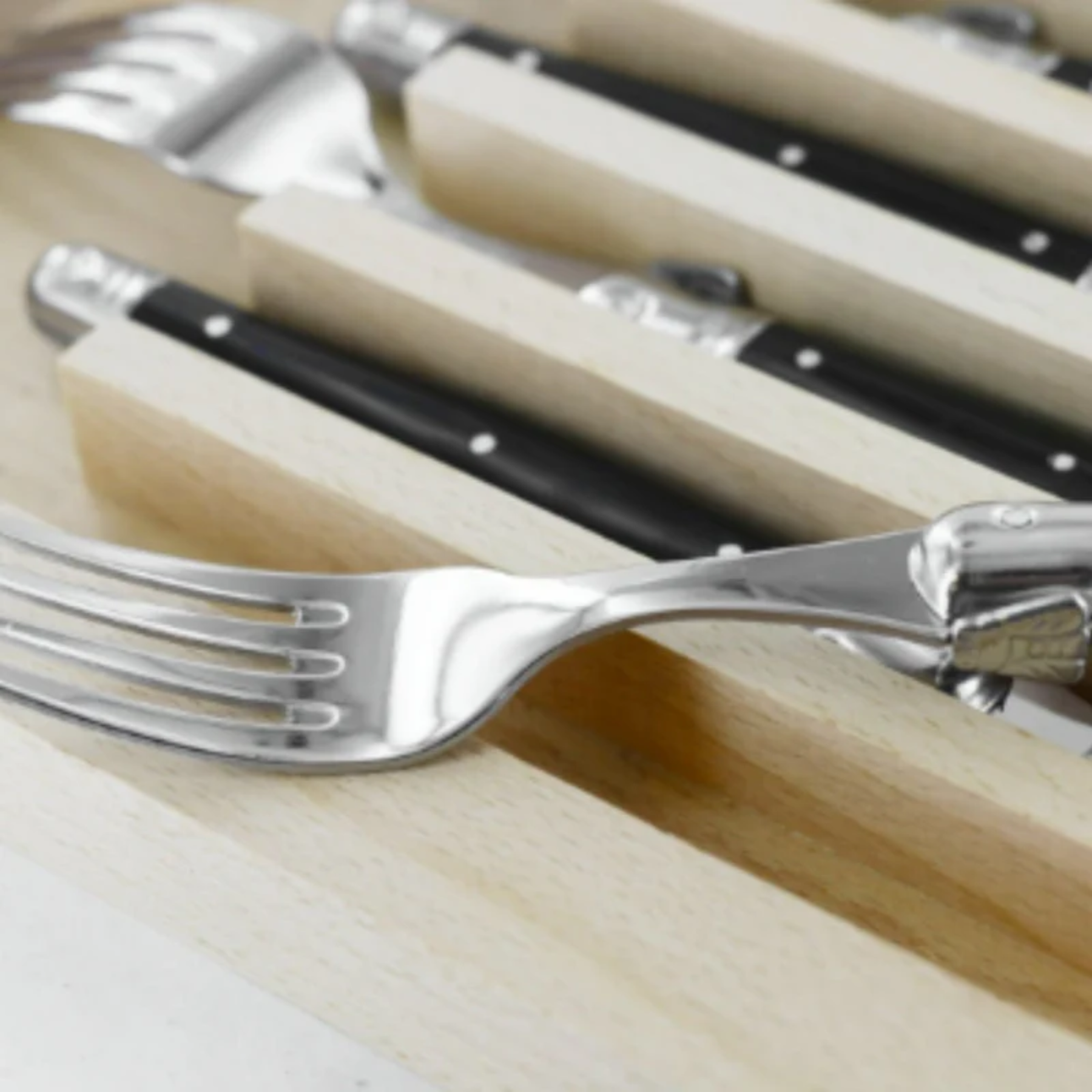 6 Piece Dinner Fork Set in Wooden Tray