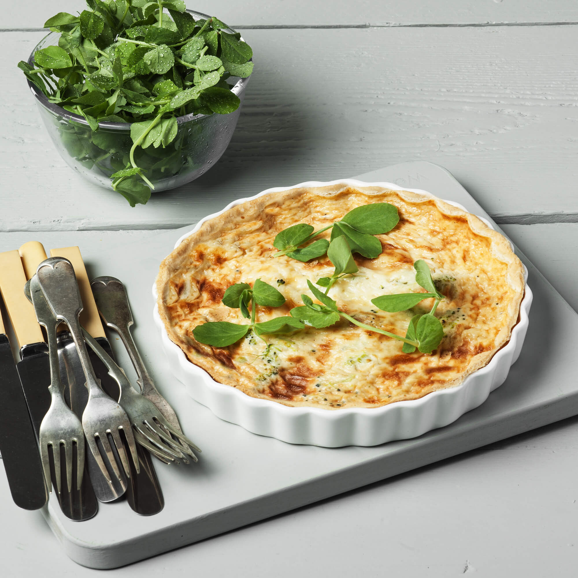 Porcelain Round Flan Dish, Available in 6 Sizes