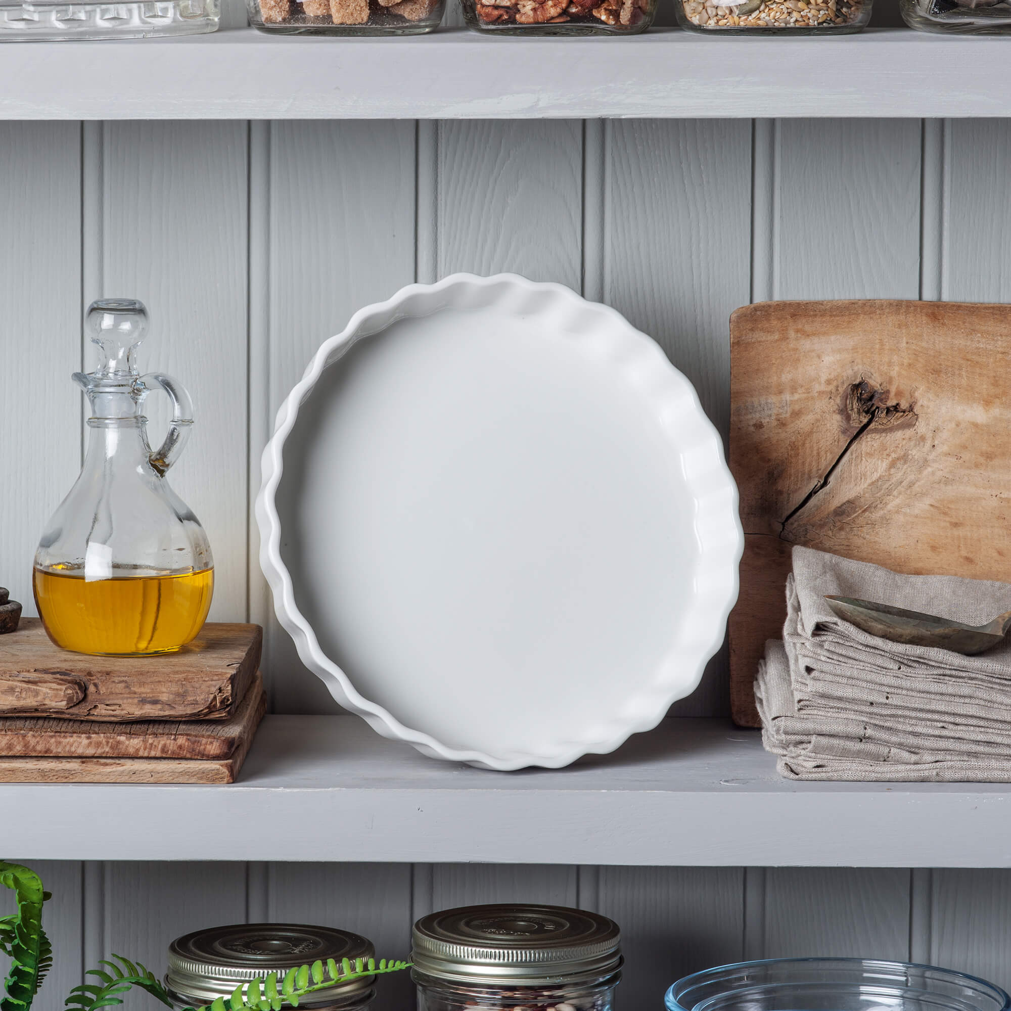 Wm Bartleet Porcelain Round Flan Dish, Available in 6 Sizes