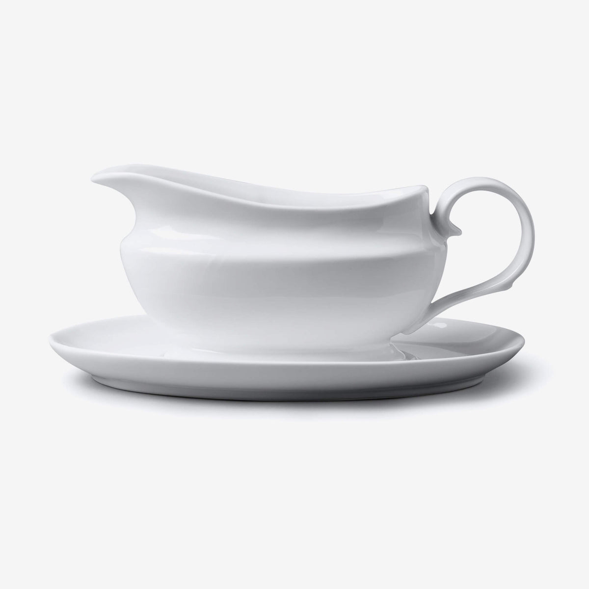 Porcelain Traditional Gravy Boat with Saucer