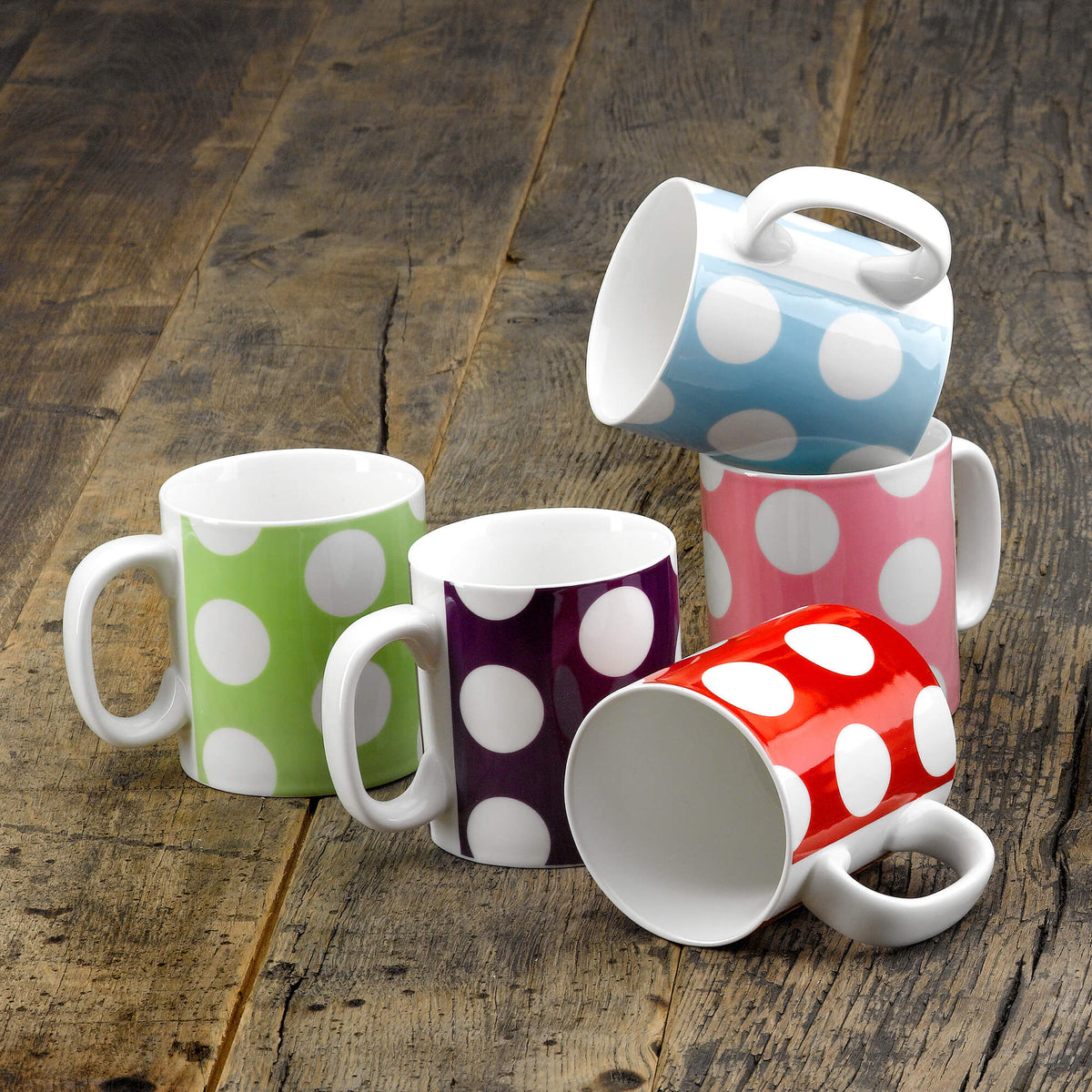 Porcelain Spotty Mug, 0.7 Pint