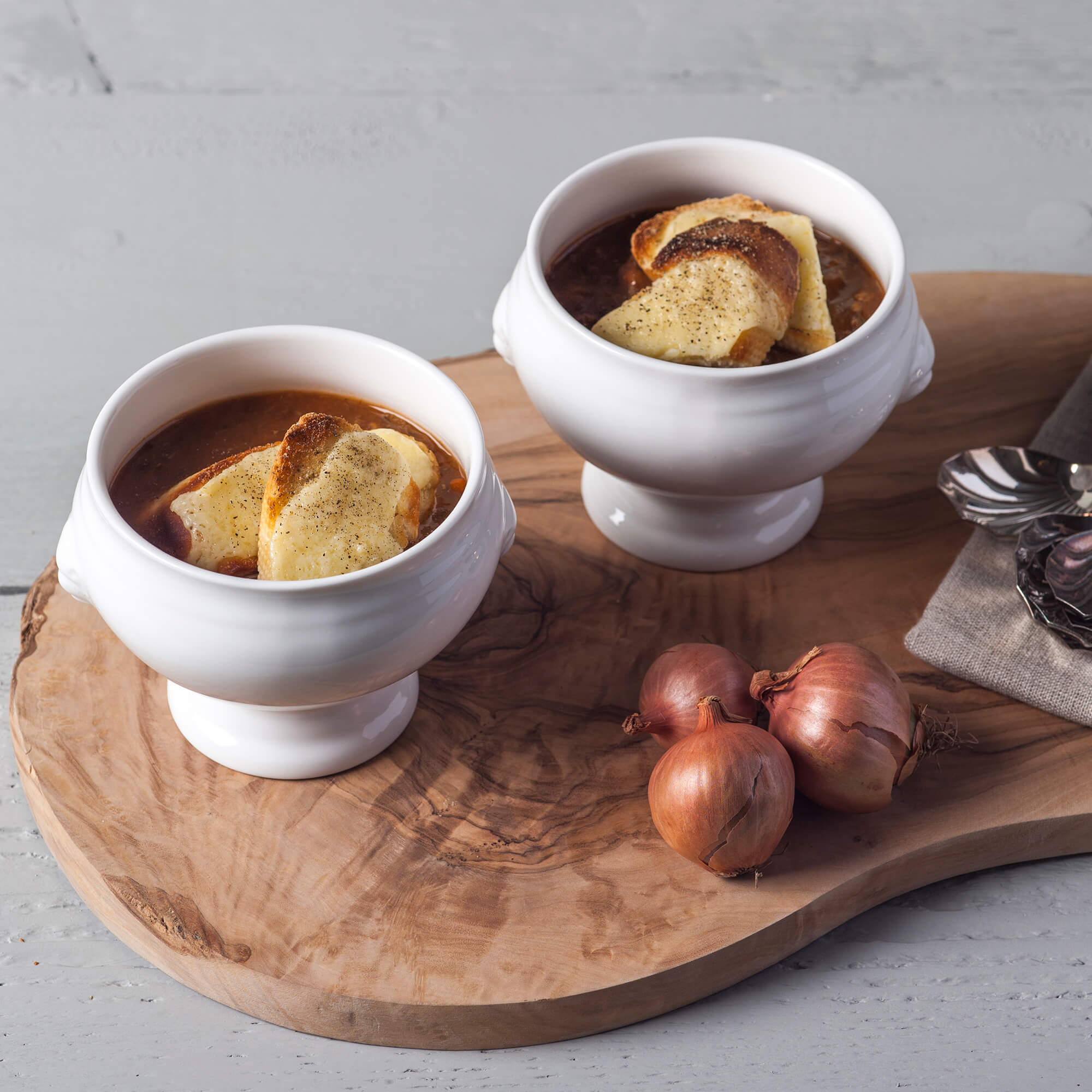 Wm Bartleet Lion Head Soup Bowls