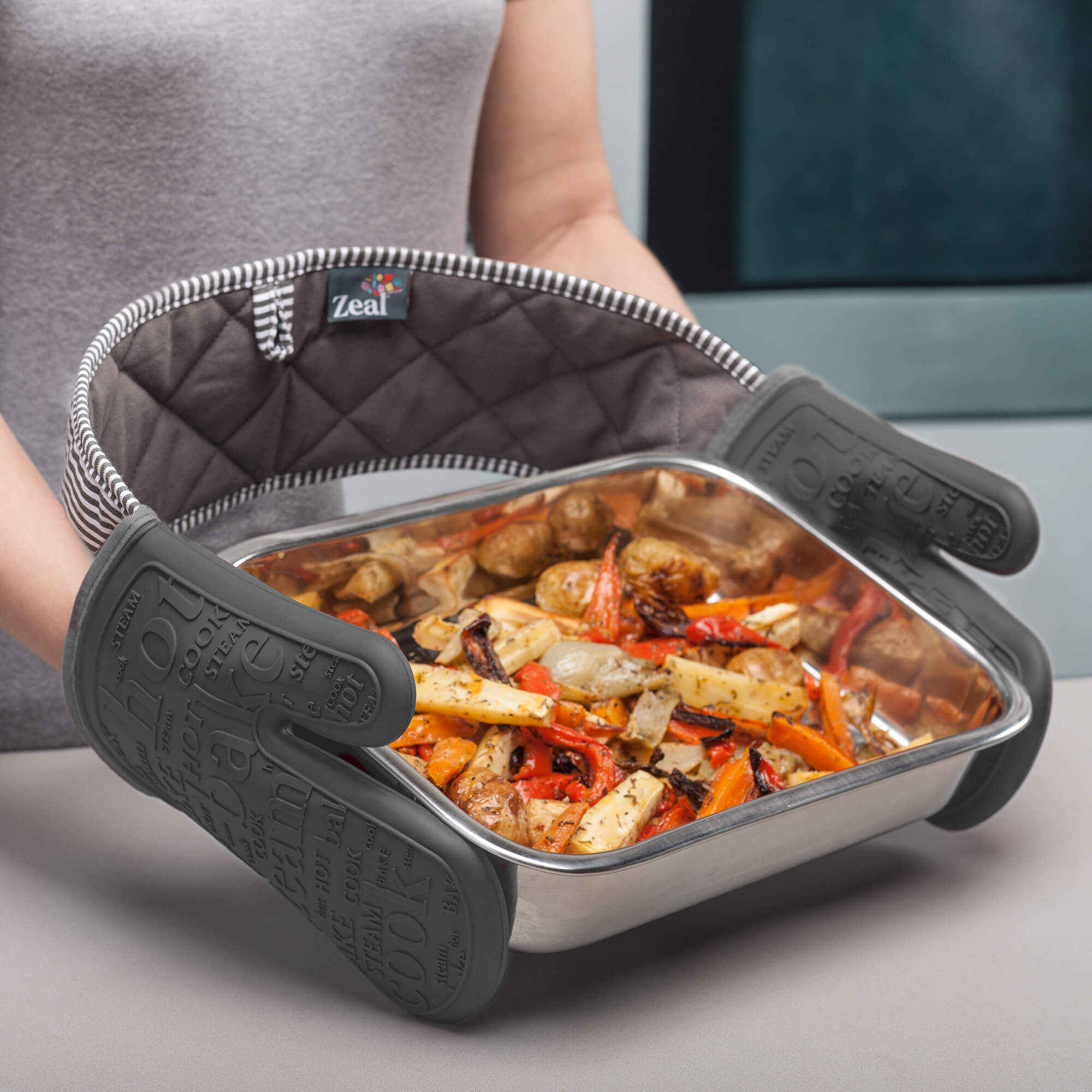 Steam Stop™ Waterproof Silicone Double Oven Glove